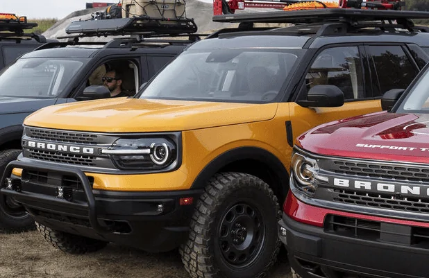 Ford Bronco Color Comparison 1597663420417