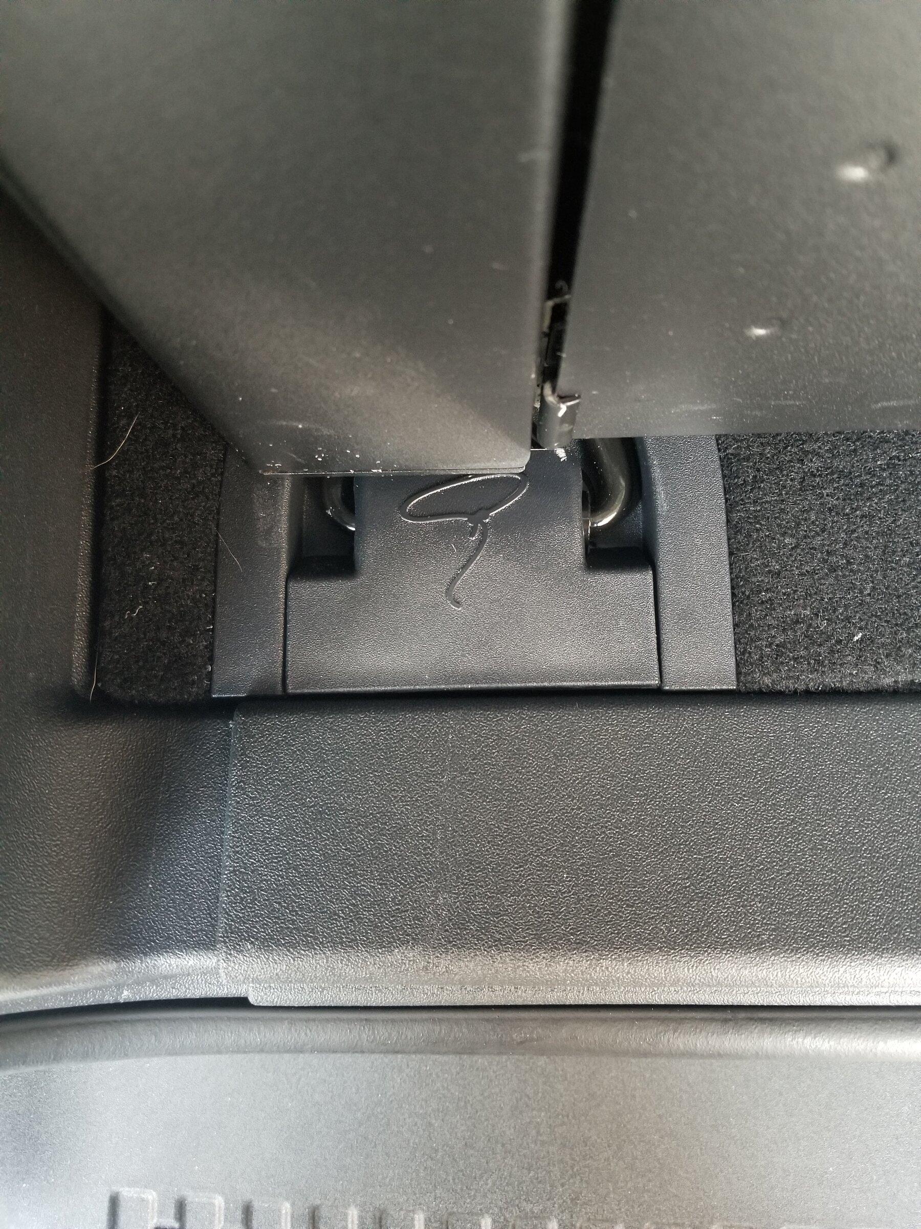 Ford Bronco Tuffy Cargo drawer mod 20220112_161957