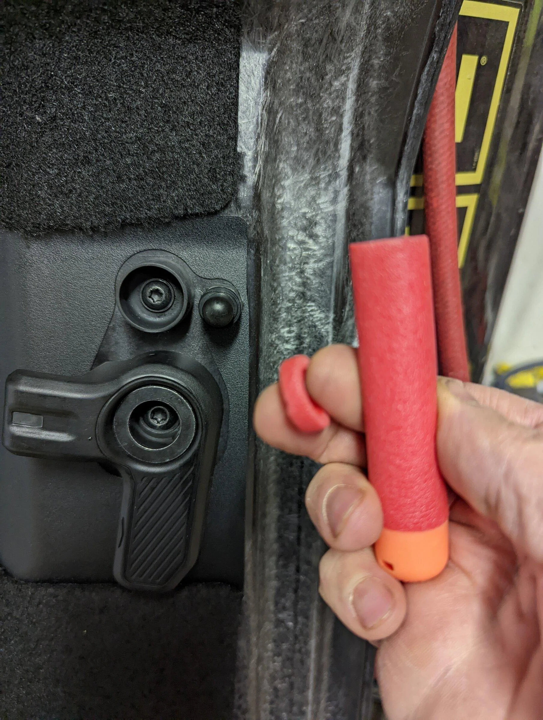 Ford Bronco Solution for popping/rattling MIC top! PXL_20220112_210331867