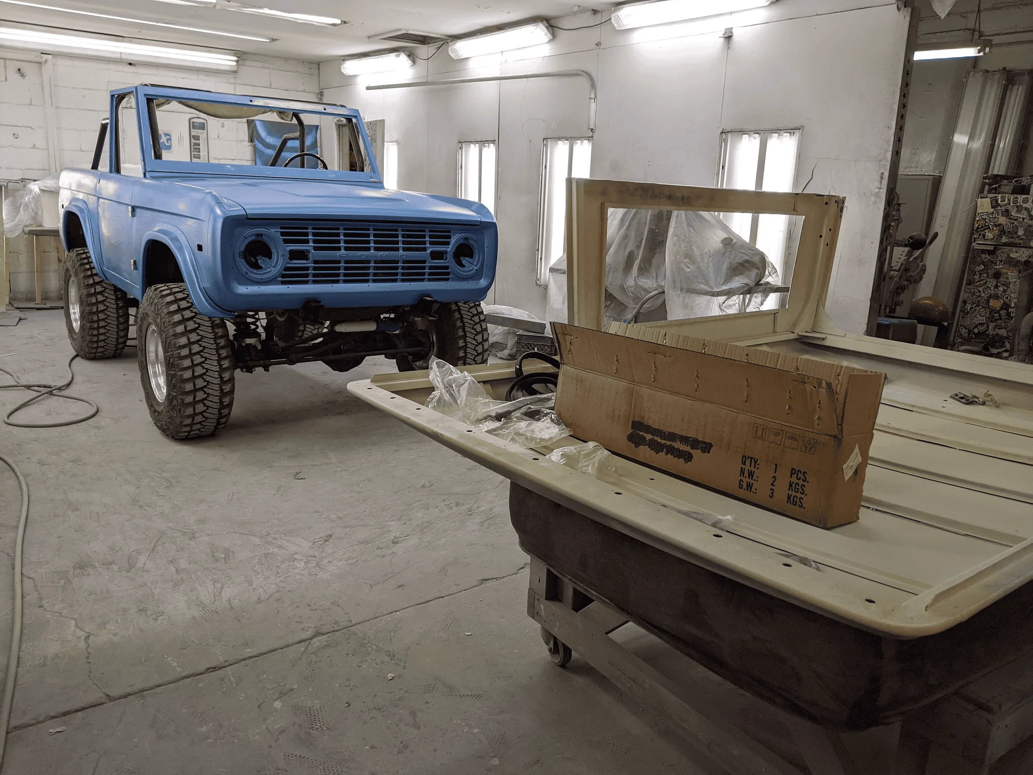 Ford Bronco ManSquatch arrived! 1642077393966