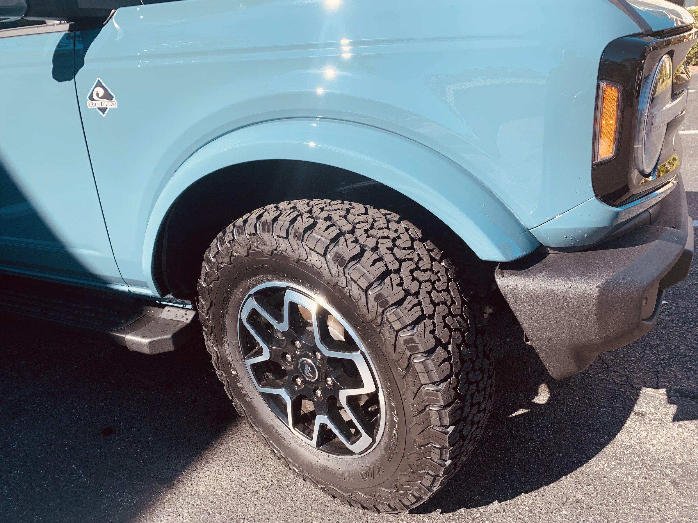 Ford Bronco Show us your installed wheel / tire upgrades here! (Pics) IMG_1016
