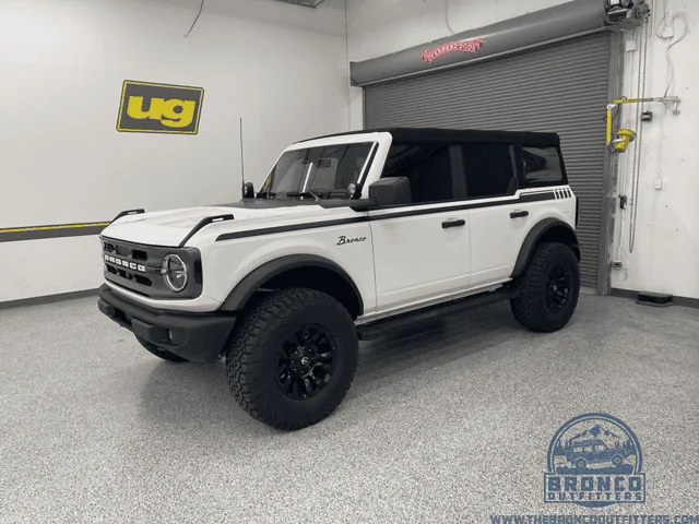 Web Pic 1 - white Bronco.webp