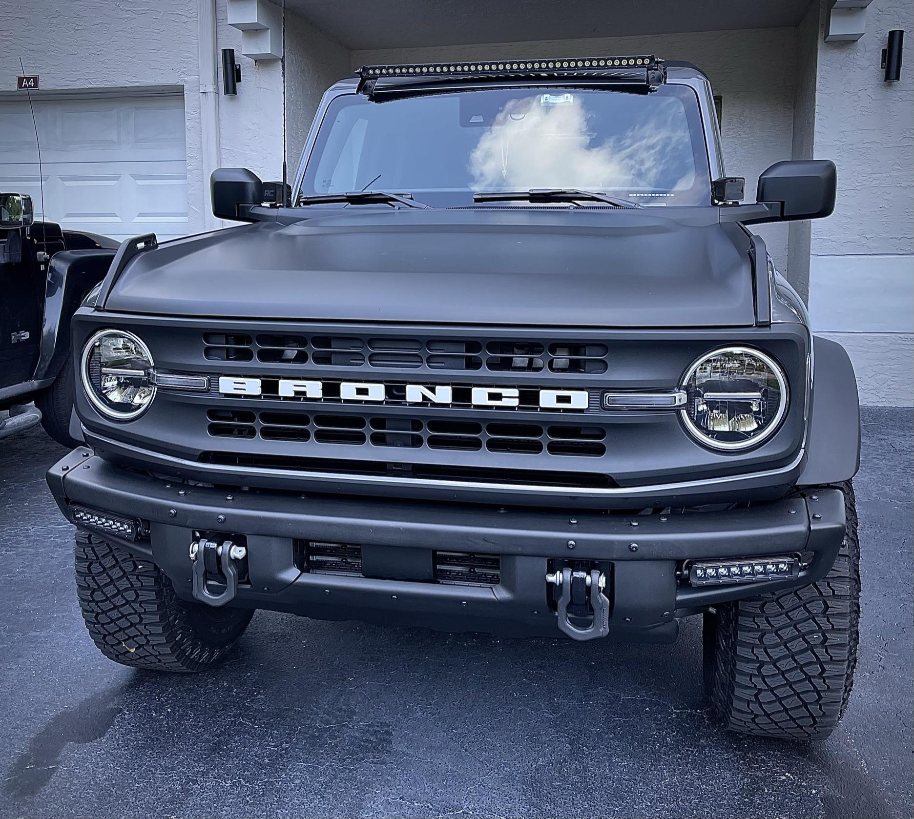 Ford Bronco Rough Country 8-Inch Cree Lights Experience 1F8AC323-286D-434D-B028-871630969985
