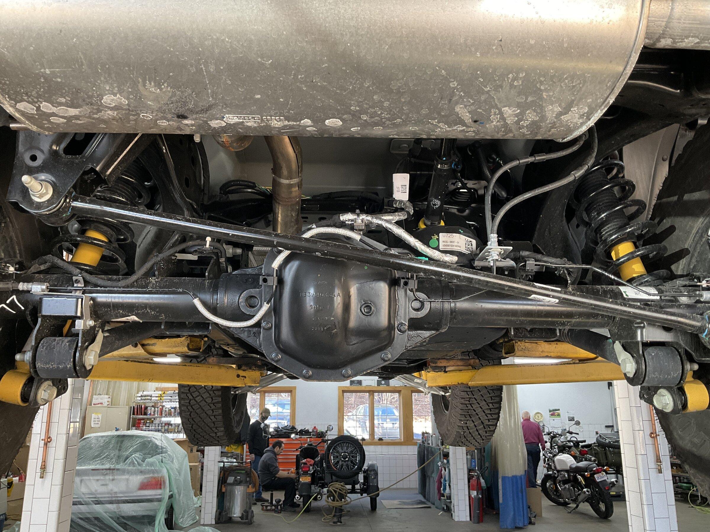 Ford Bronco Professional rust proofing my Bronco - BEFORE/AFTER with pics and videos IMG_0127.JPG