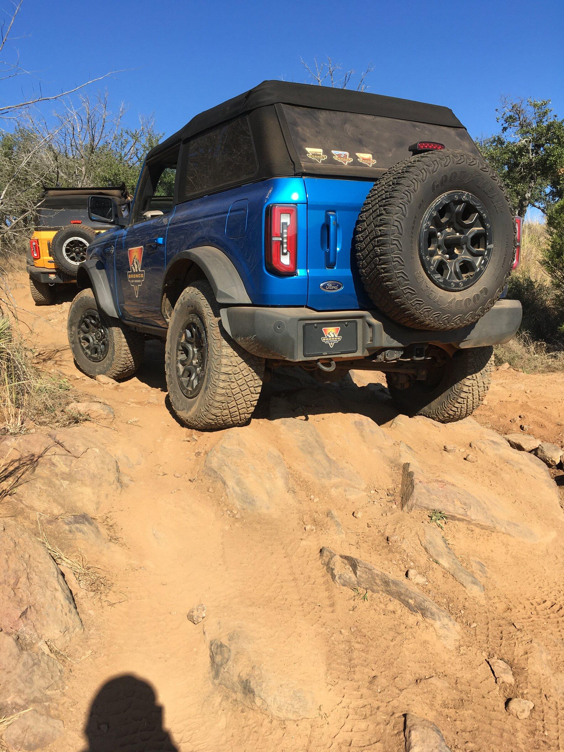 Ford Bronco Last Call: Manual vs. Auto.. Why? (HELP!!) IMG_5226.JPG