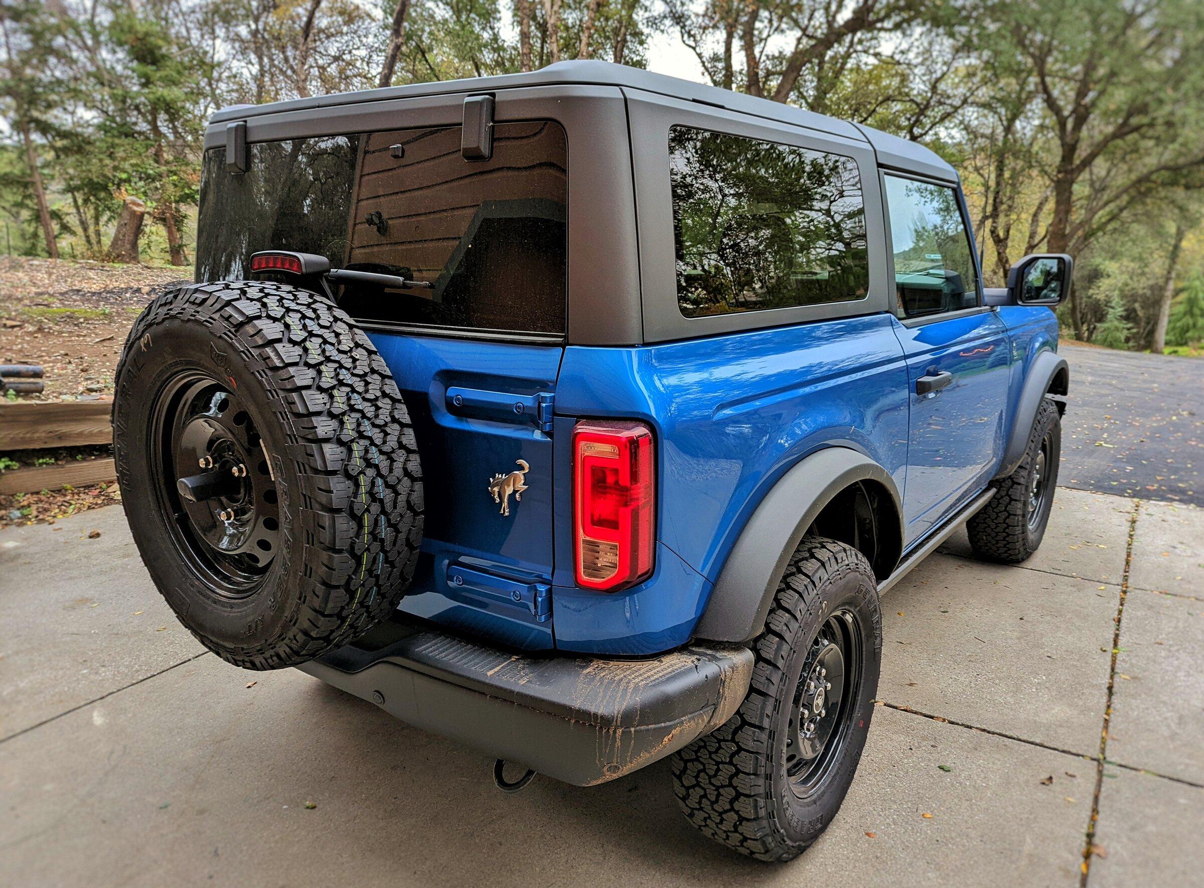 Ford Bronco Bronco Team 2 door. PXL_20211215_233455002-01