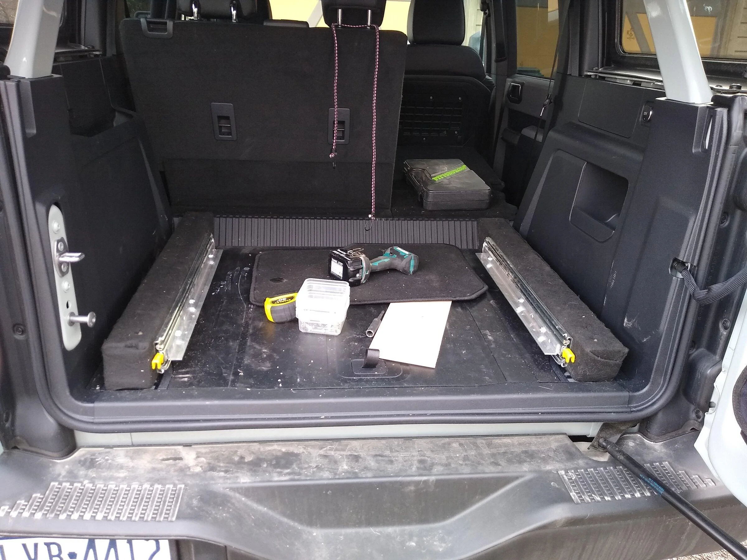 Ford Bronco Bronco sliding tail gate and floor leveling IMG_20220115_130159199