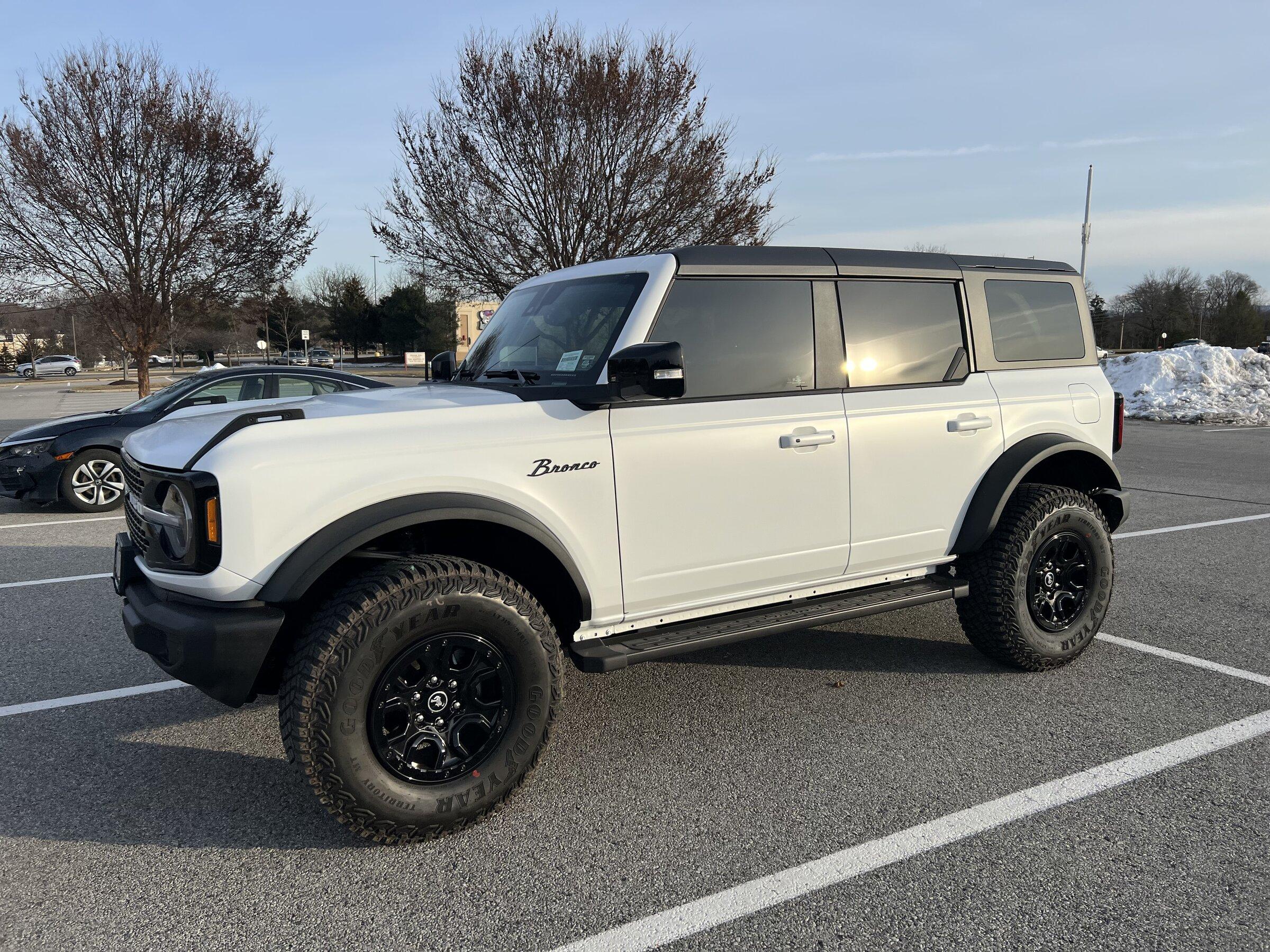 Ford Bronco Oxford White Wildtrak with Stealth PPF Wrap + Ceramic Coat 8792FE7B-B979-4CEE-9AC0-4F01C13315F2