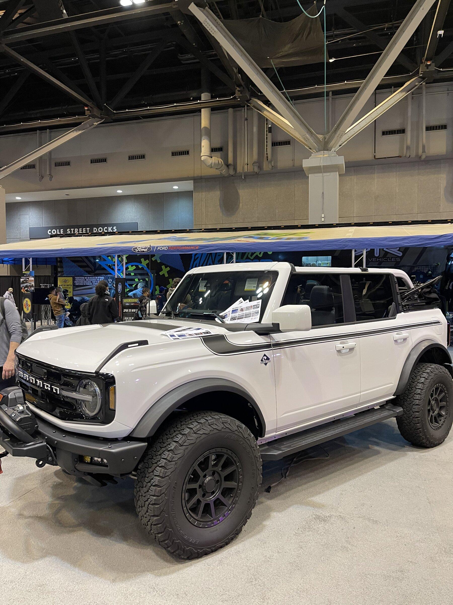 Ford Bronco STL Auto Show 70AAAB01-9635-4BC8-8FEC-E3197C09467D