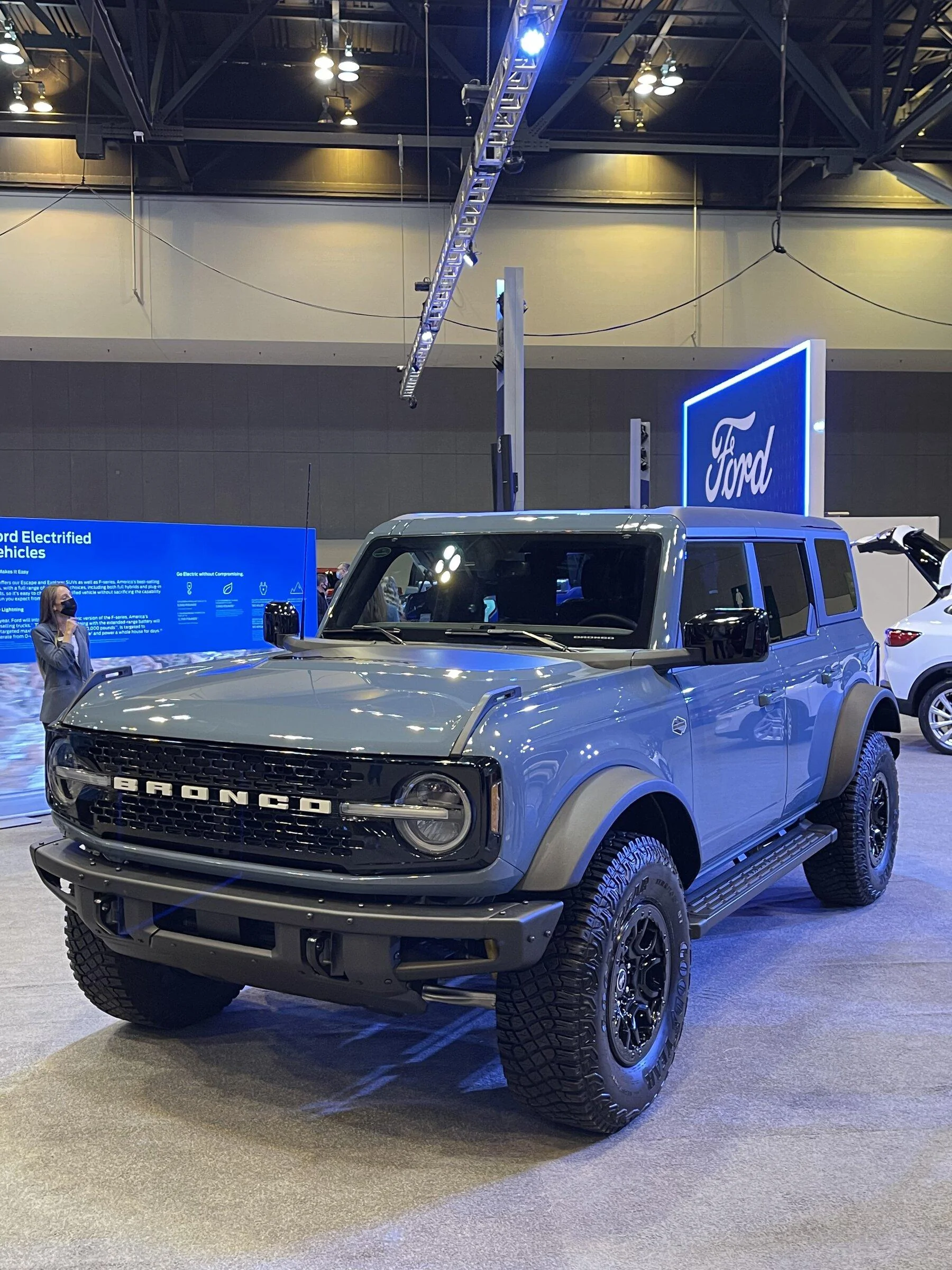 Ford Bronco STL Auto Show 4B4A5FA2-0F5D-4851-AB66-37266AAED3F4