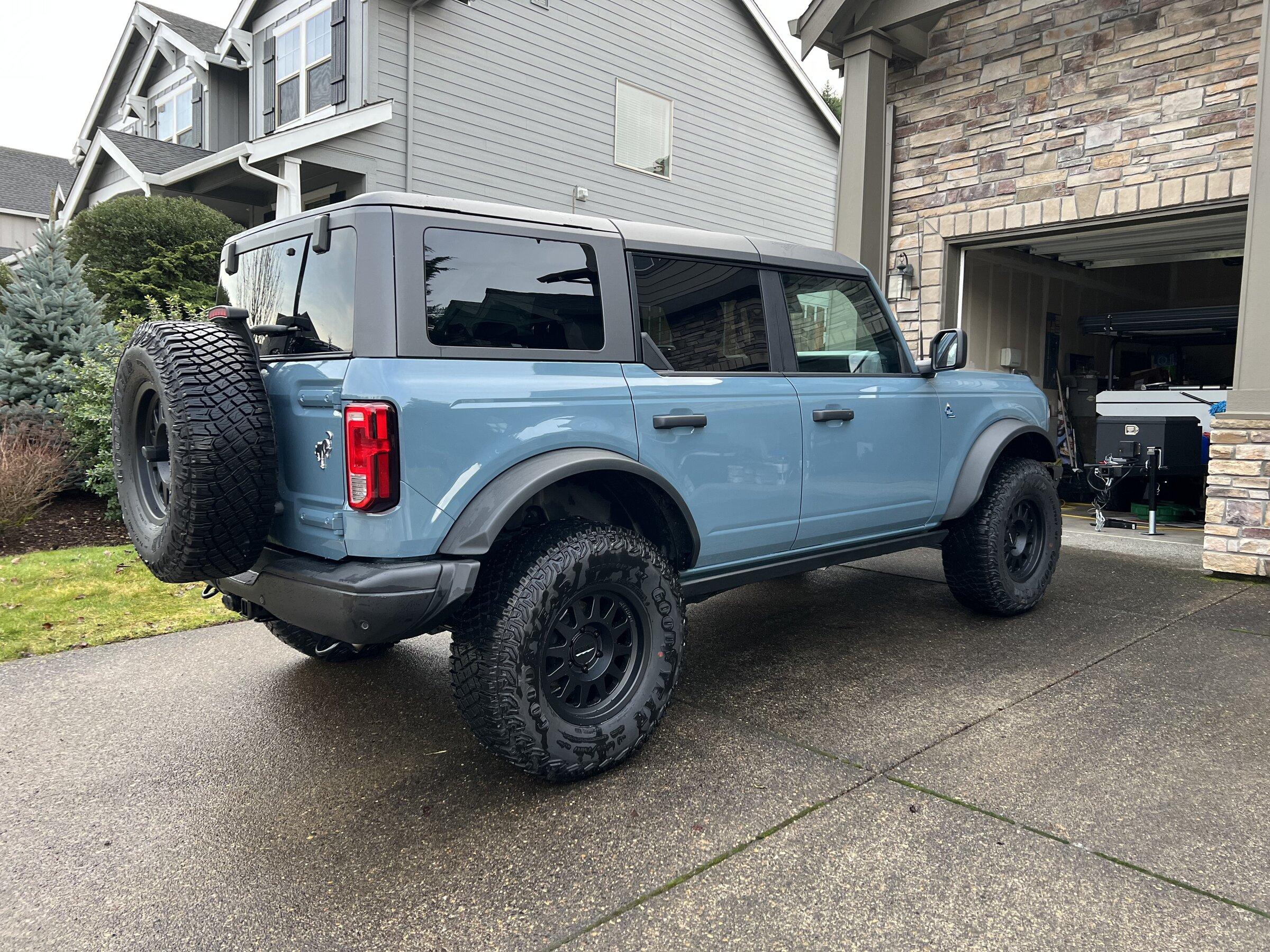 Ford Bronco Show us your installed wheel / tire upgrades here! (Pics) IMG_3501