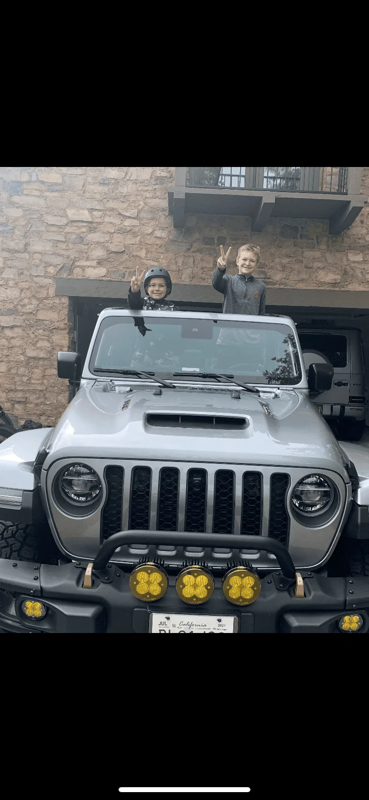 Ford Bronco Picked up my wife’s 392 Wrangler. Some comparisons to my First Edition Bronco EBBF93E8-6055-442B-A178-32FBA6C6D08A