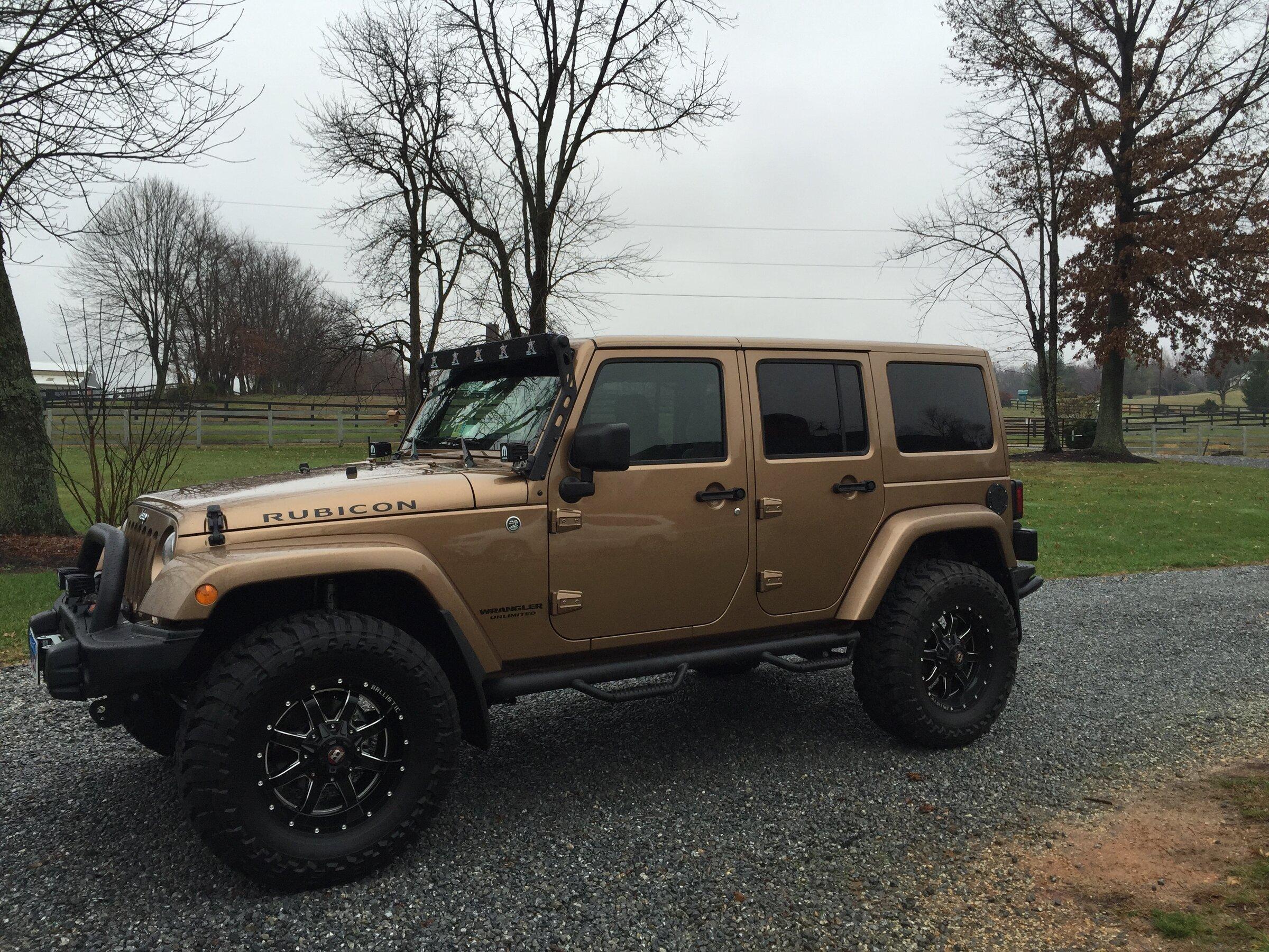 Ford Bronco Picked up my wife’s 392 Wrangler. Some comparisons to my First Edition Bronco 76EBFDE0-DB9D-4BD0-BAE6-60A24CAD6A1D