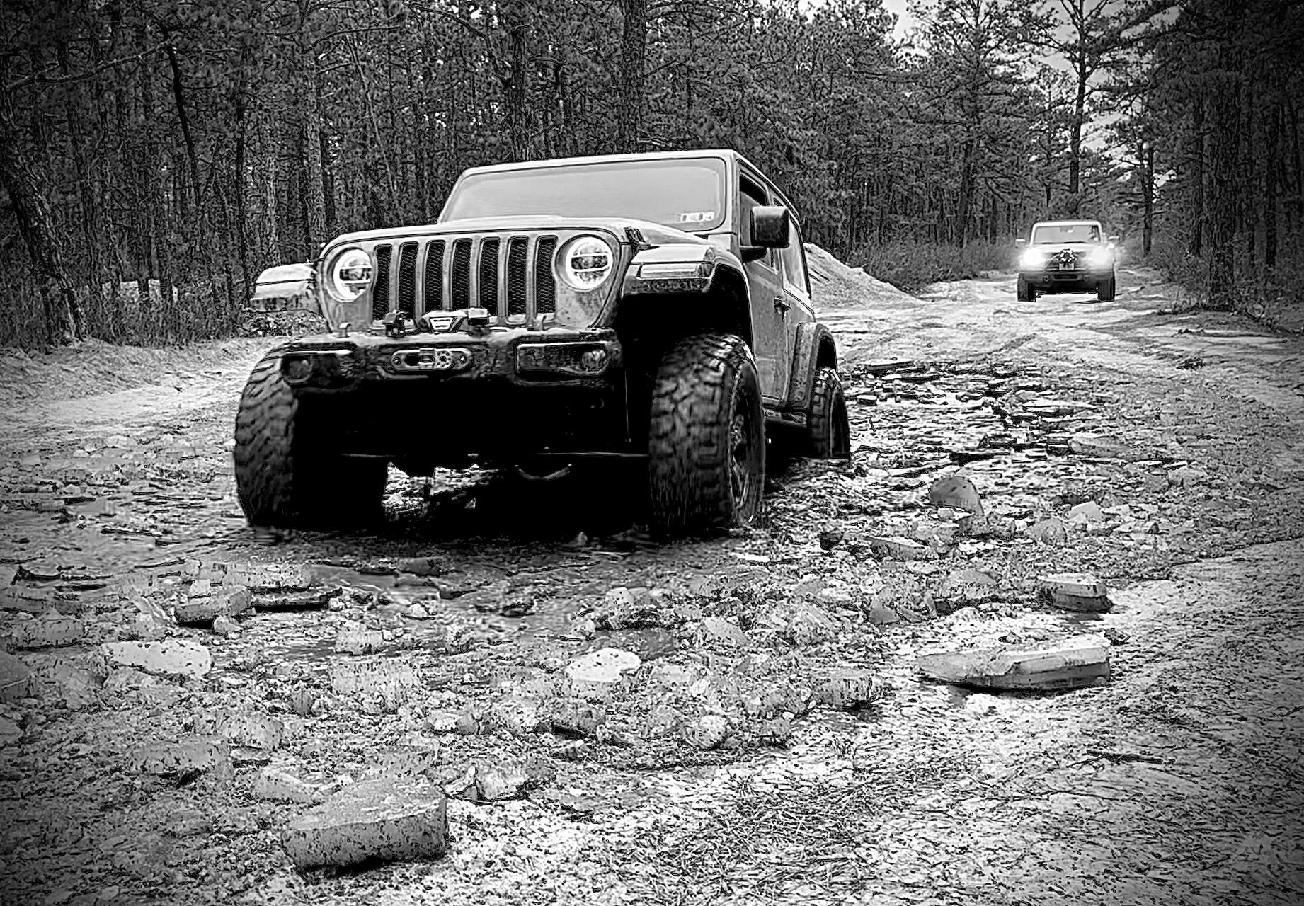 Ford Bronco Some Bronco wheeling pictures 208AC7E0-811F-4EAE-9113-D50050FE01A6