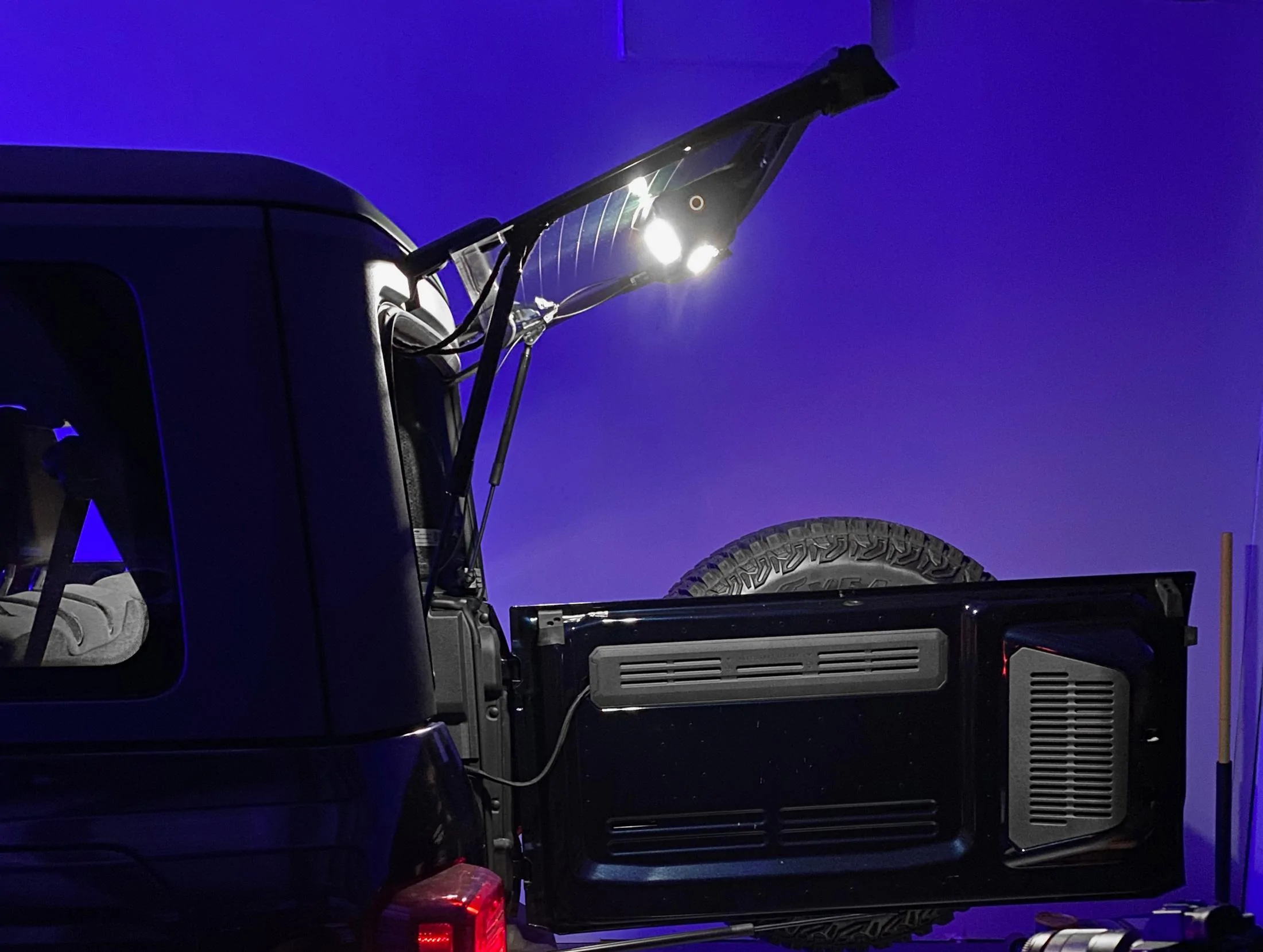 Ford Bronco LED Cargo Area Lighting Module from ORACLE Lighting IMG_6315