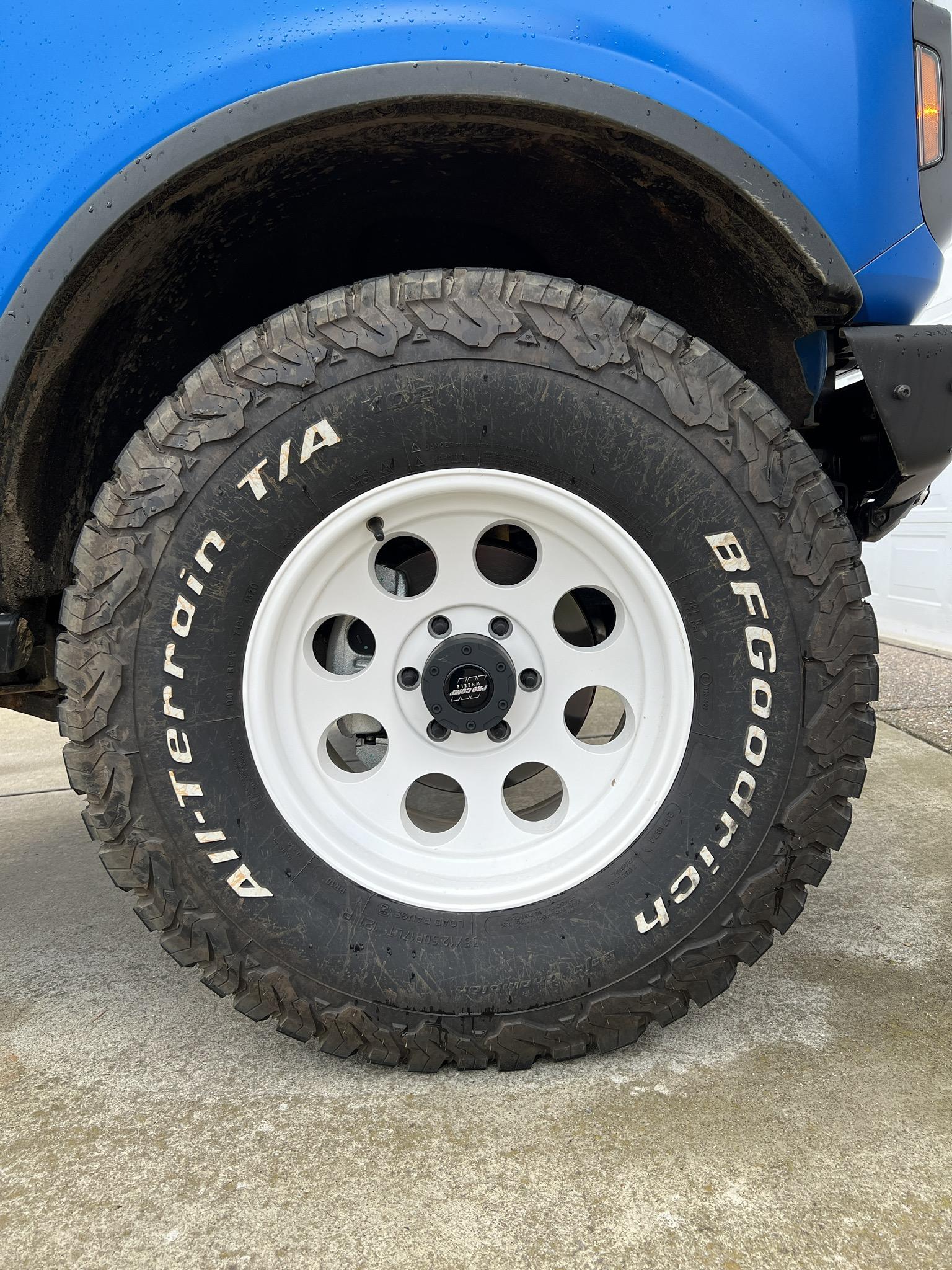 Ford Bronco Bad Blue 2-Door Bronco Badlands Build Journal 838A86D1-FEC1-44DE-974A-2486A8AA0F03