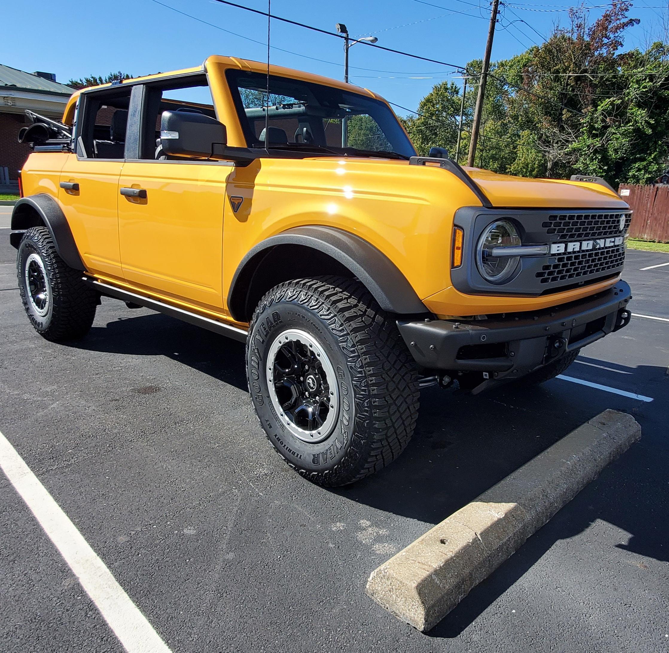 Ford Bronco Post Your Topless Broncos 20211018_143029 (1)