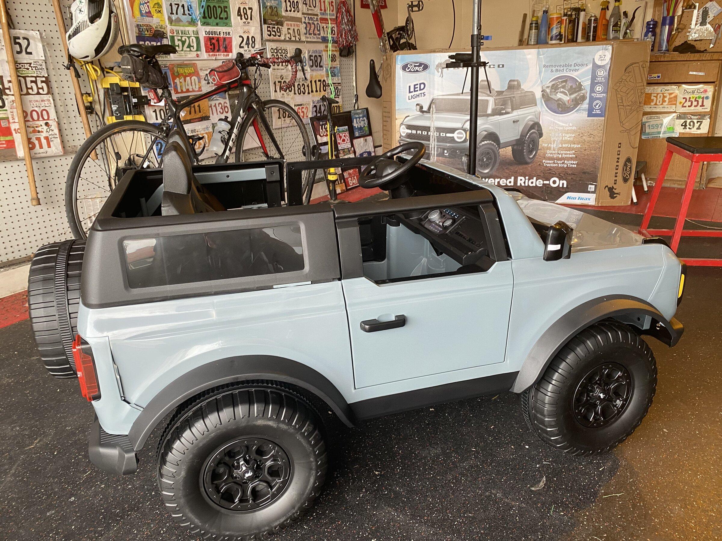 Ford Bronco Jeep vs Bronco - Kid style 14F4EDCF-FBA0-40FA-BCEF-76C5DD601A4A
