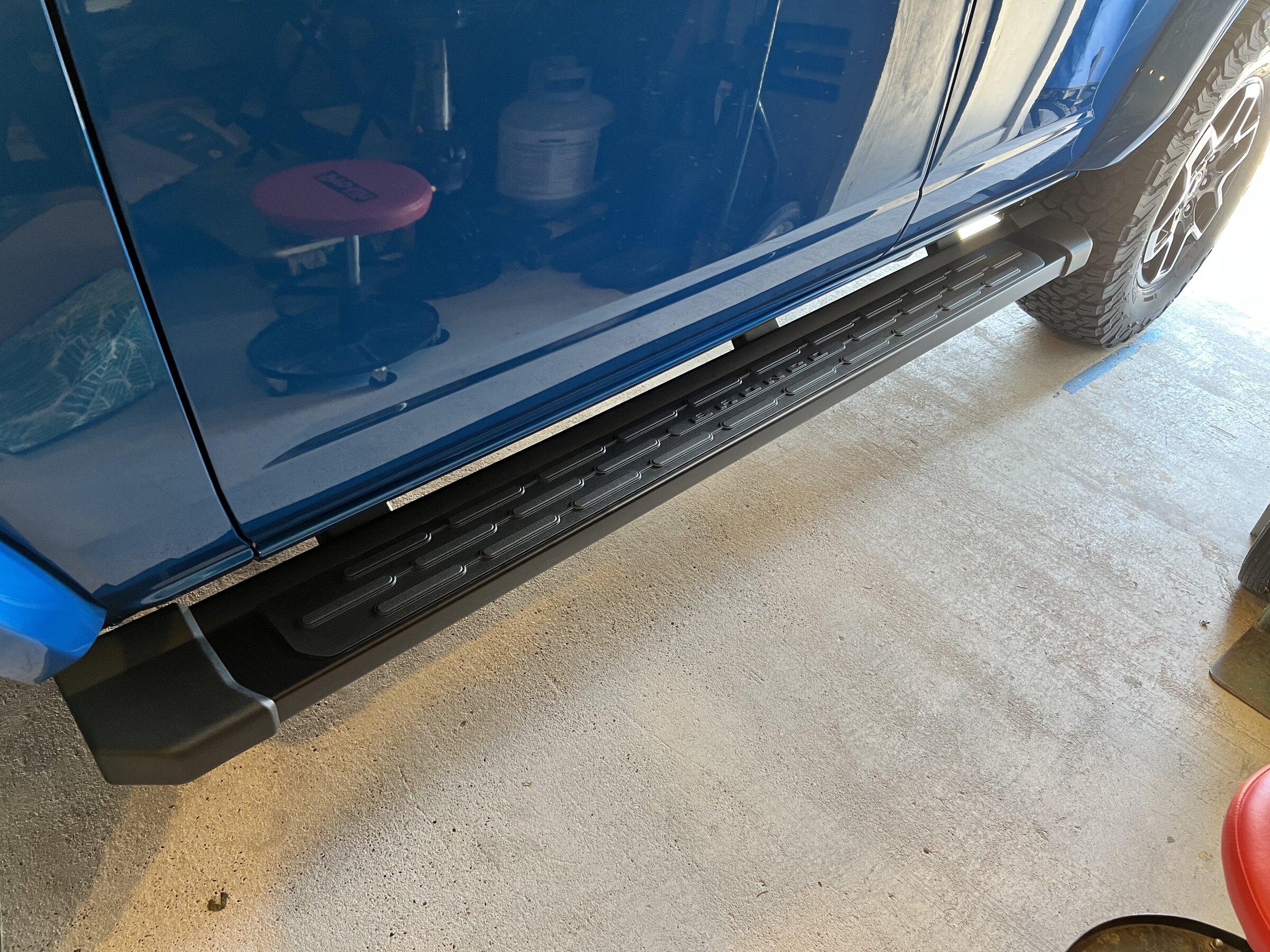 Ford Bronco 4-door Running Boards IMG-6756