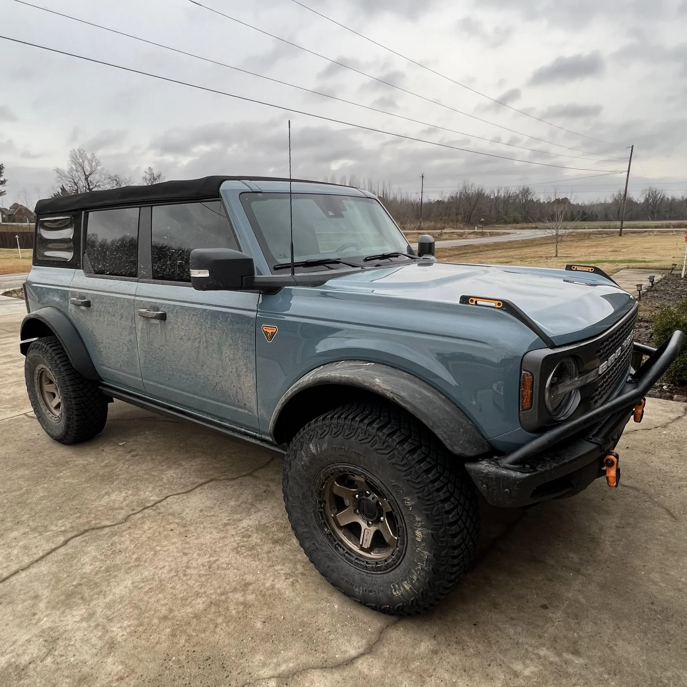 Ford Bronco Dirty Bronco Pics 4B6436D9-B12E-4542-8763-27C8601124E4