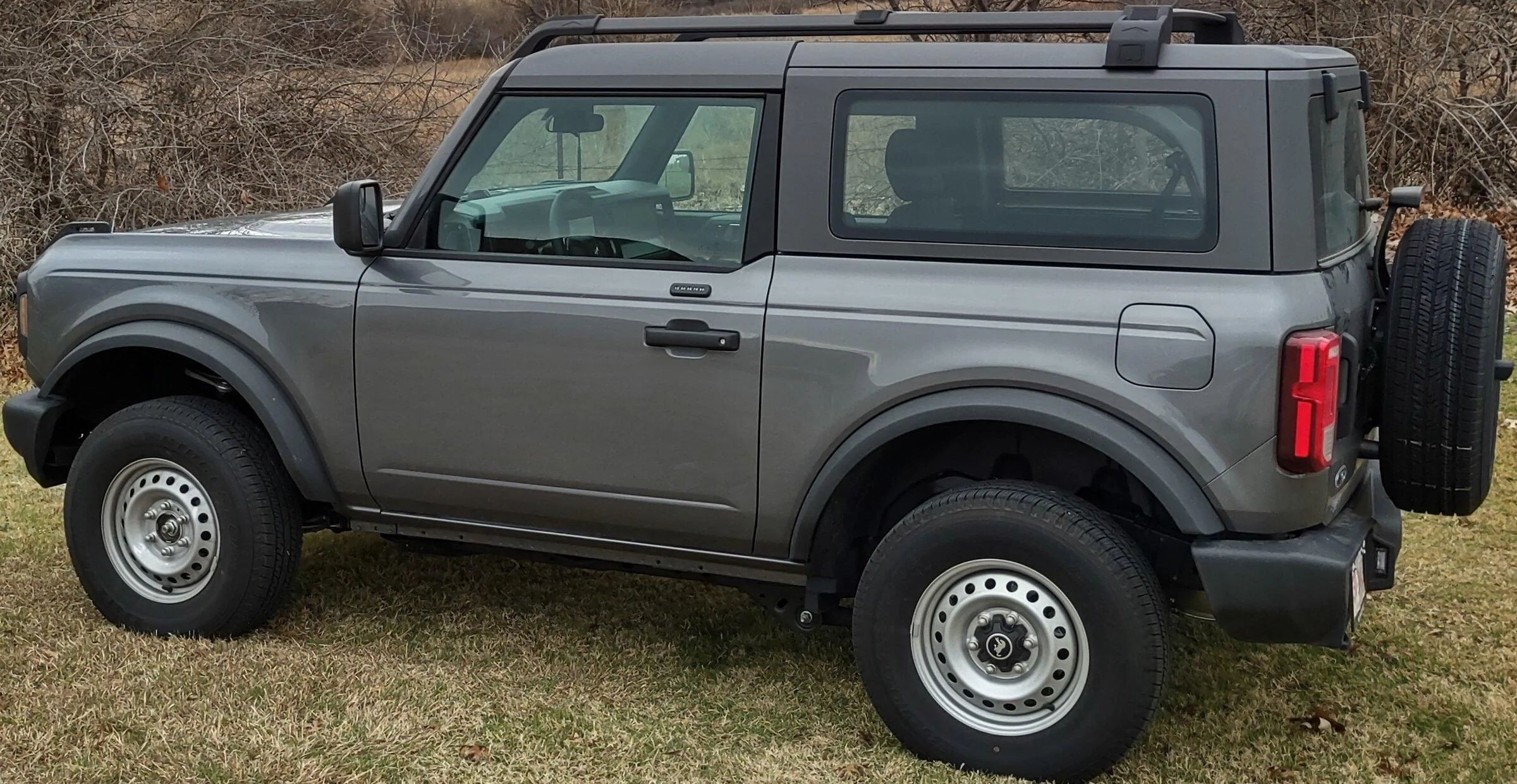 Ford Bronco 2dr MIC w/35s 2