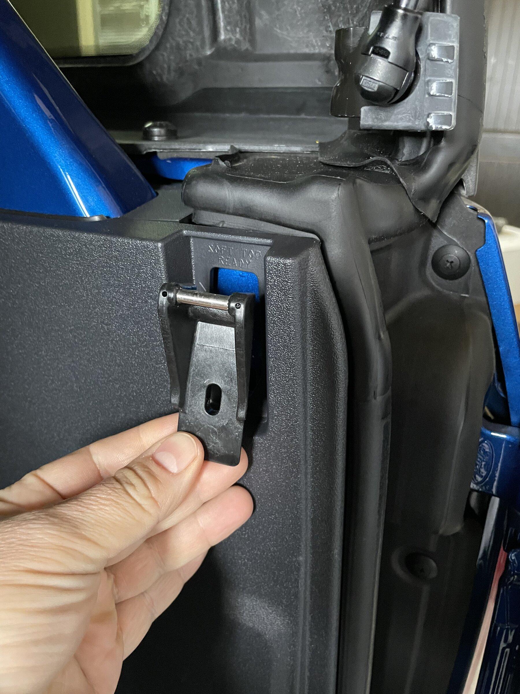 Ford Bronco Soft Top Help F16036F5-1C54-4E0D-BEFB-85D0BFDA45E6