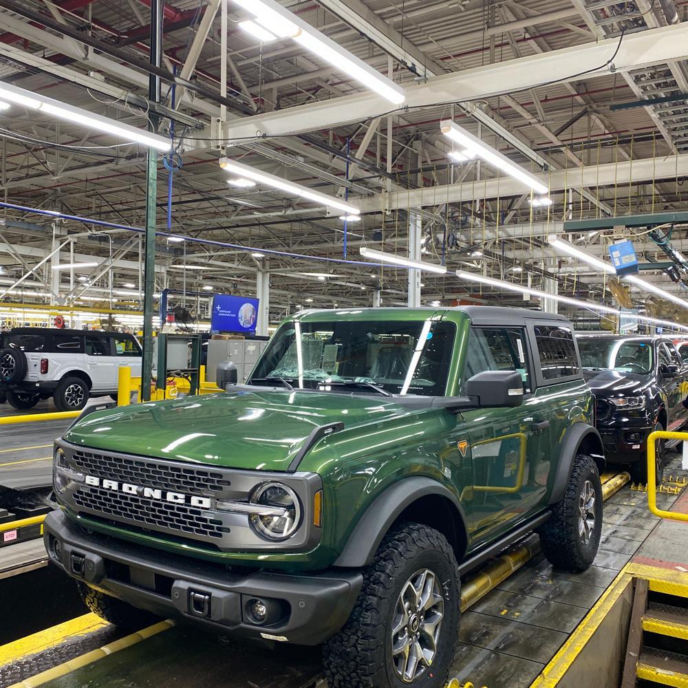 Ford Bronco 🛠 1/3/22 Build Week Group 1642604555225