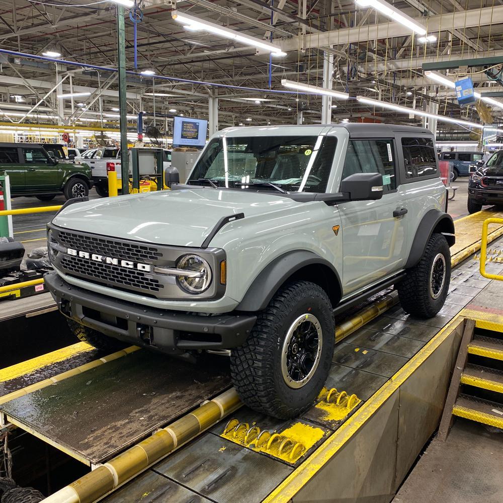 Ford Bronco 🛠 1/3/22 Build Week Group 1642612218011