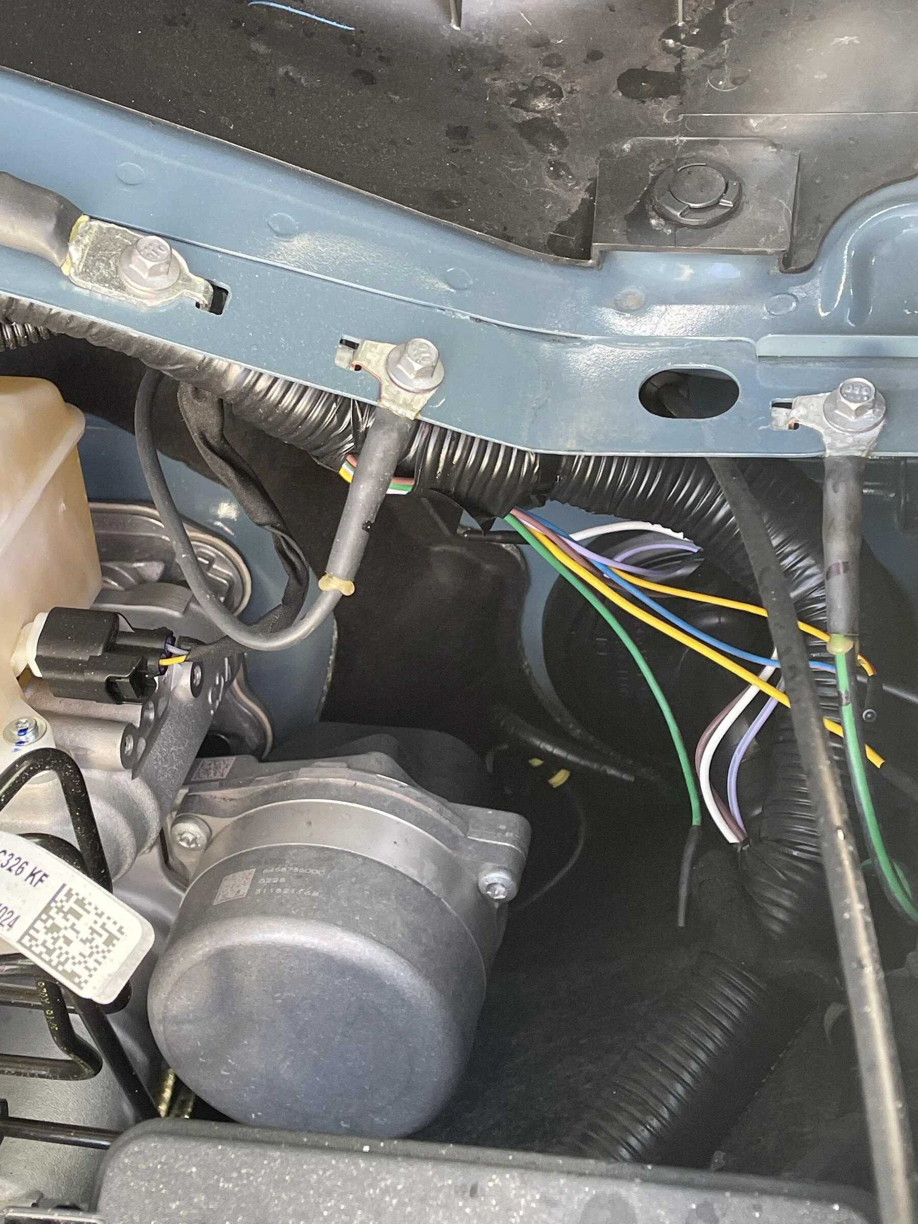 Ford Bronco Help! What is this? Help needed 2.7. 10472CFA-4512-4F21-A6FF-7803AECA0D5E