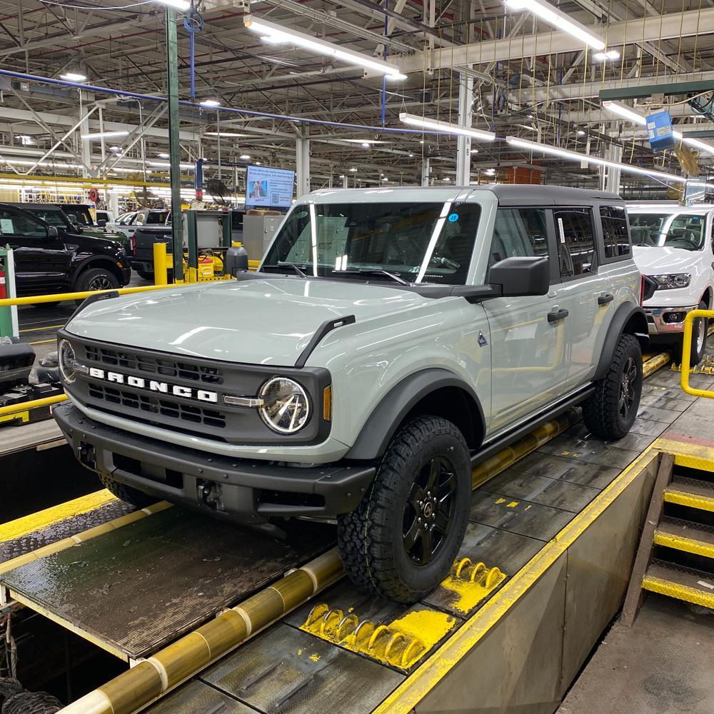 Ford Bronco 🛠 1/3/22 Build Week Group 2E4BD9B1-FED7-45A7-8F89-13C832E55082