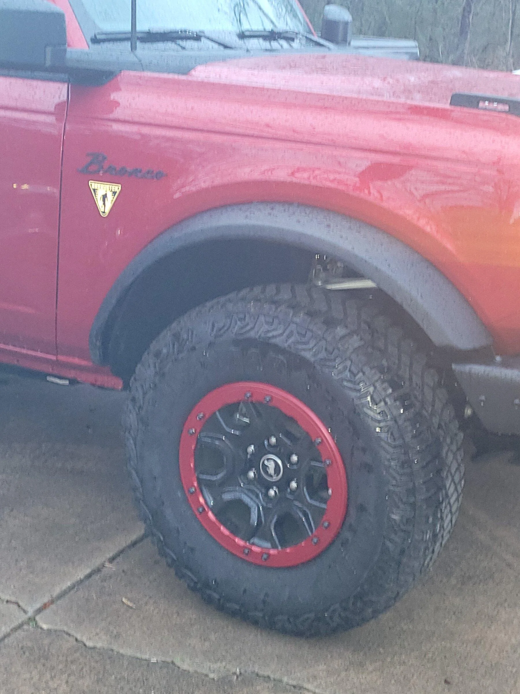 Ford Bronco Rapid Red Base Sasquatch 20220119_170853