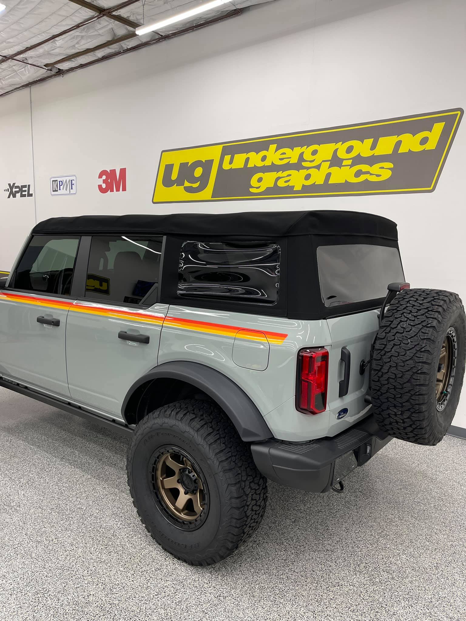 Ford Bronco CACTUS GRAY Bronco Club 245413518_10159897044591458_5815836042352918059_n