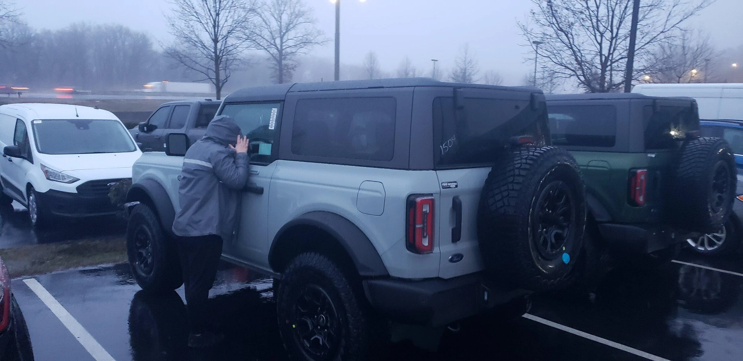 Ford Bronco CACTUS GRAY Bronco Club 20220119_165940