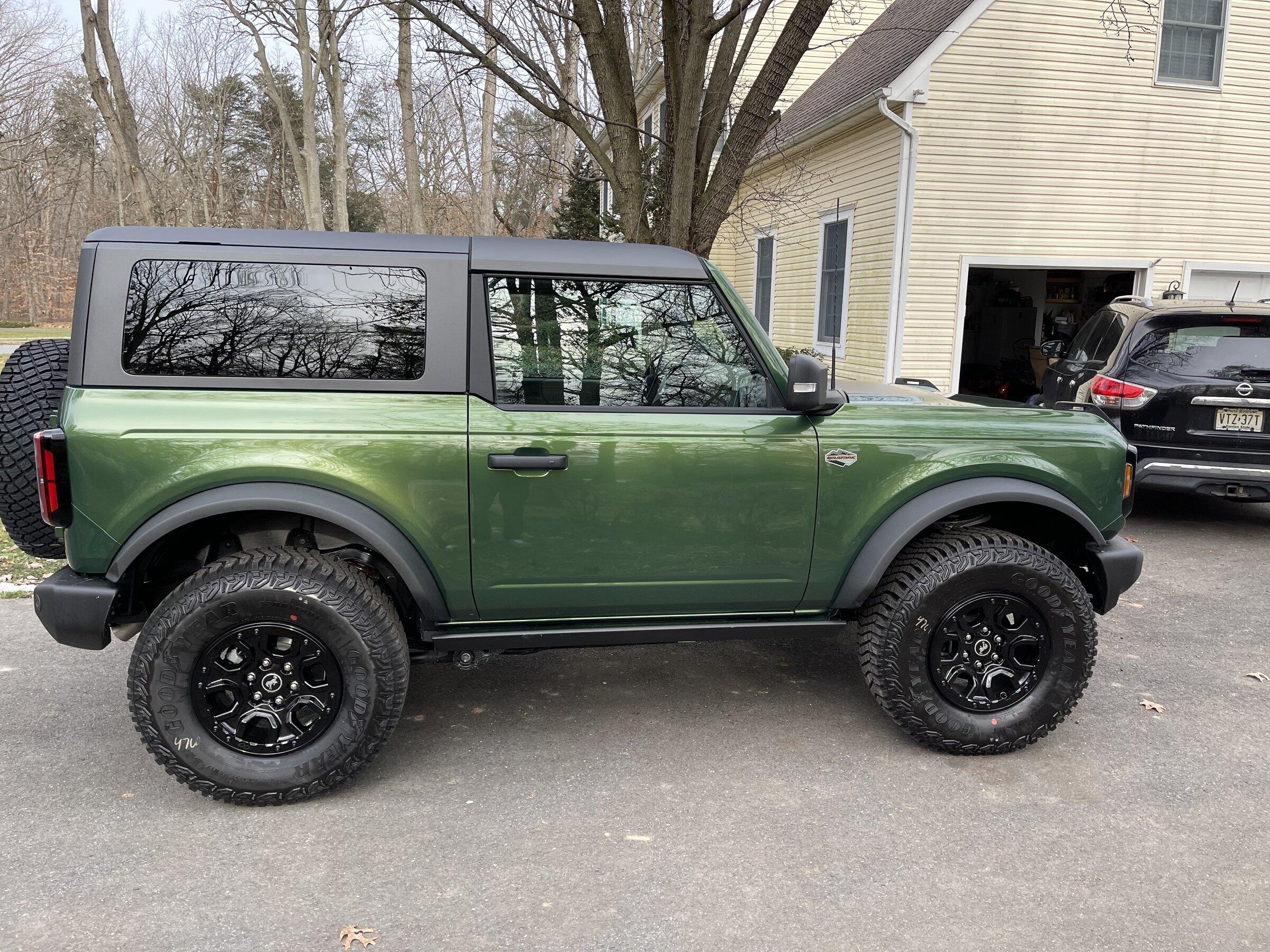 Ford Bronco ERUPTION GREEN Bronco Club E2572D95-F229-4C16-8F29-4794A8DA6971