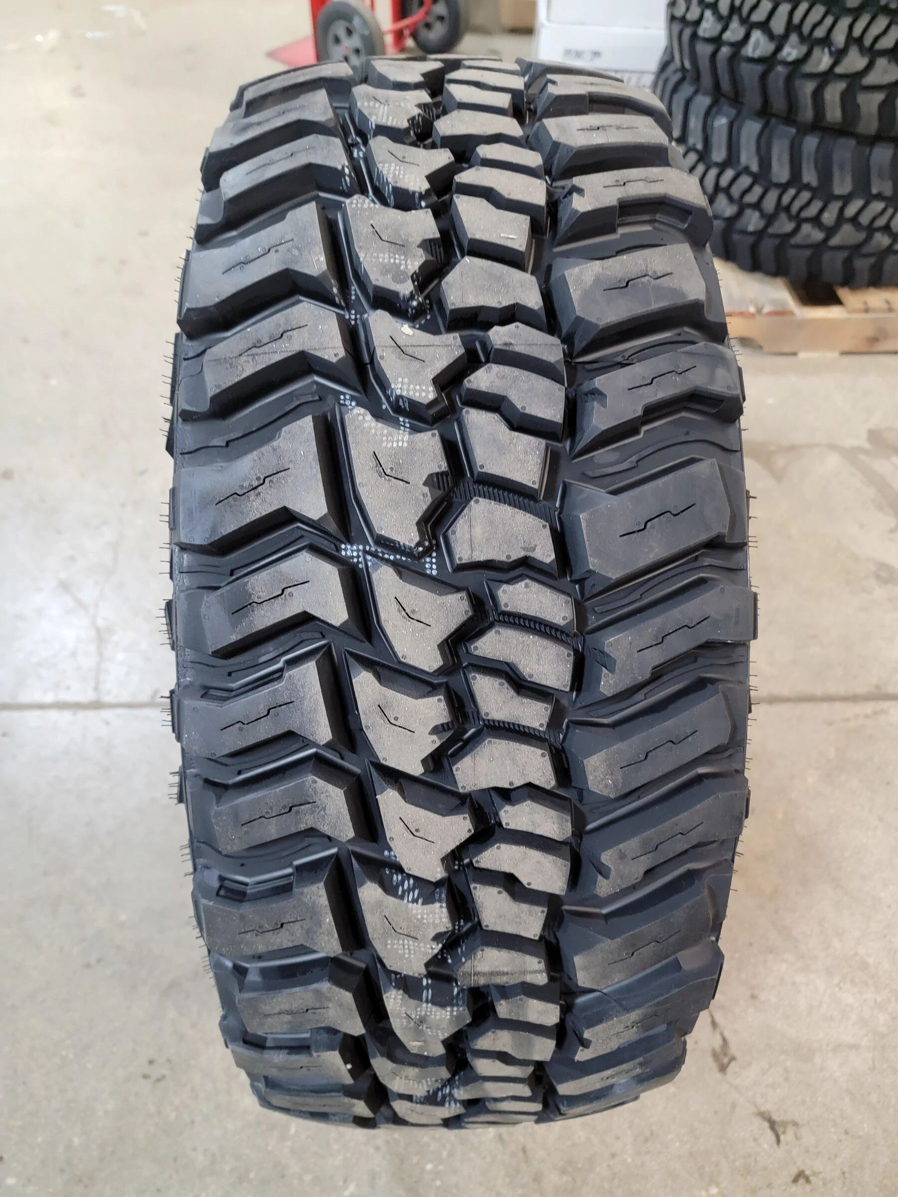 Ford Bronco New shoes!! 20220120_130052