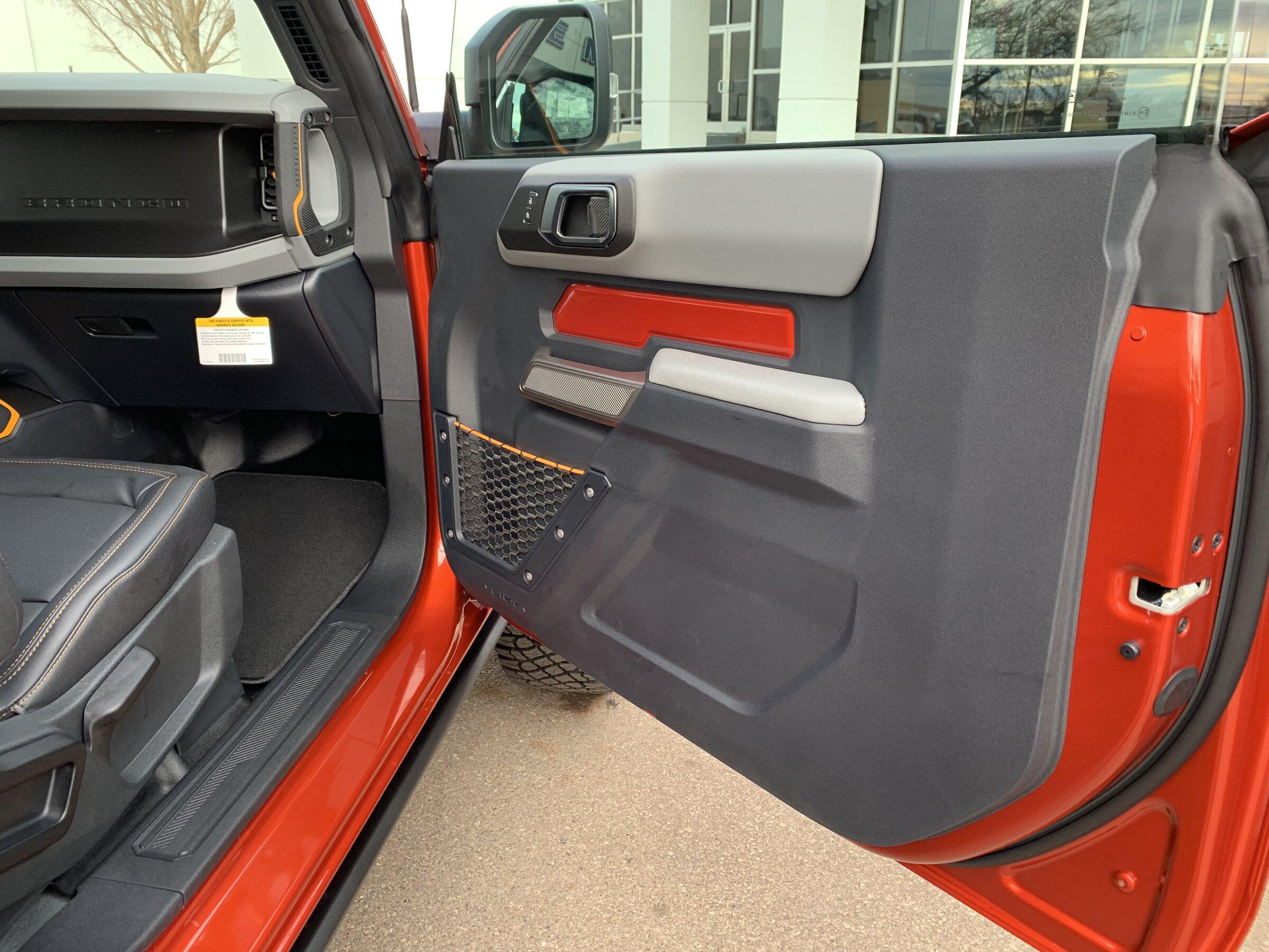 Ford Bronco Wow my Hot Pepper Red Bronco came in a week early 😎 6e4426f2-8a39-4c66-a8fa-93bc9cd0cabb-jpe