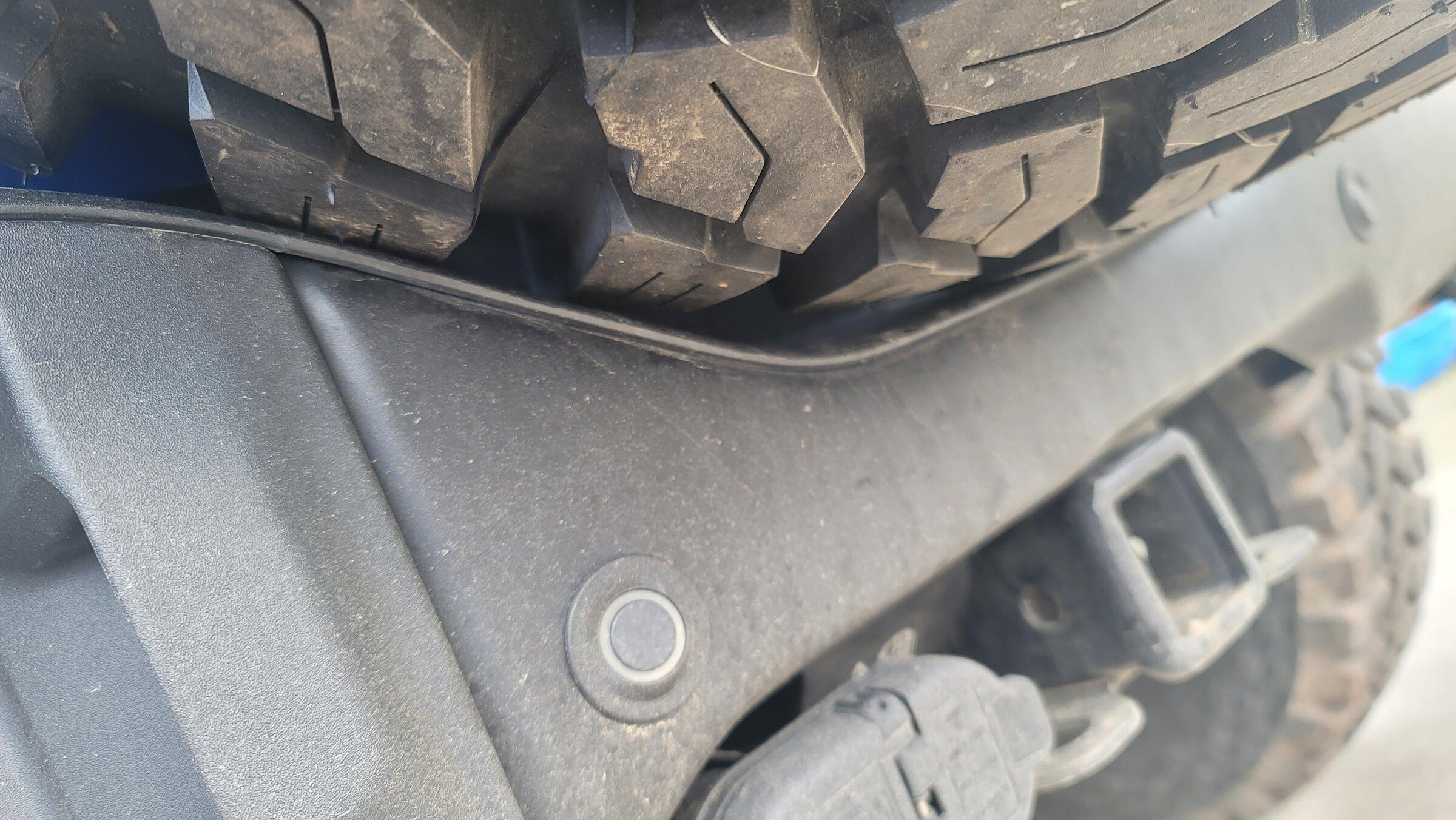 Ford Bronco 37" Spare Tire Fitment *Update* 20220121_110826