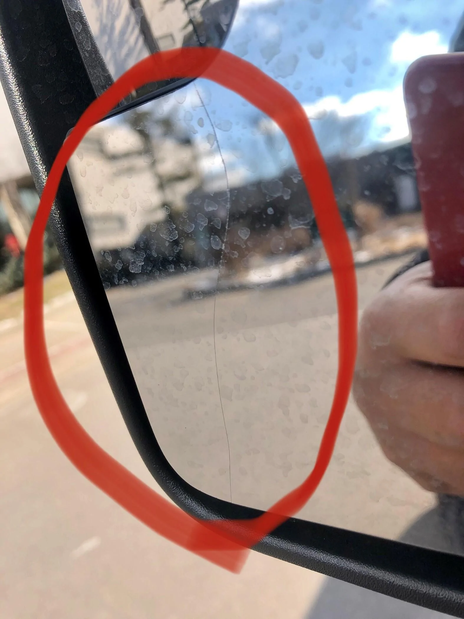 Ford Bronco Driver side mirror cracked no contact. warranty 1