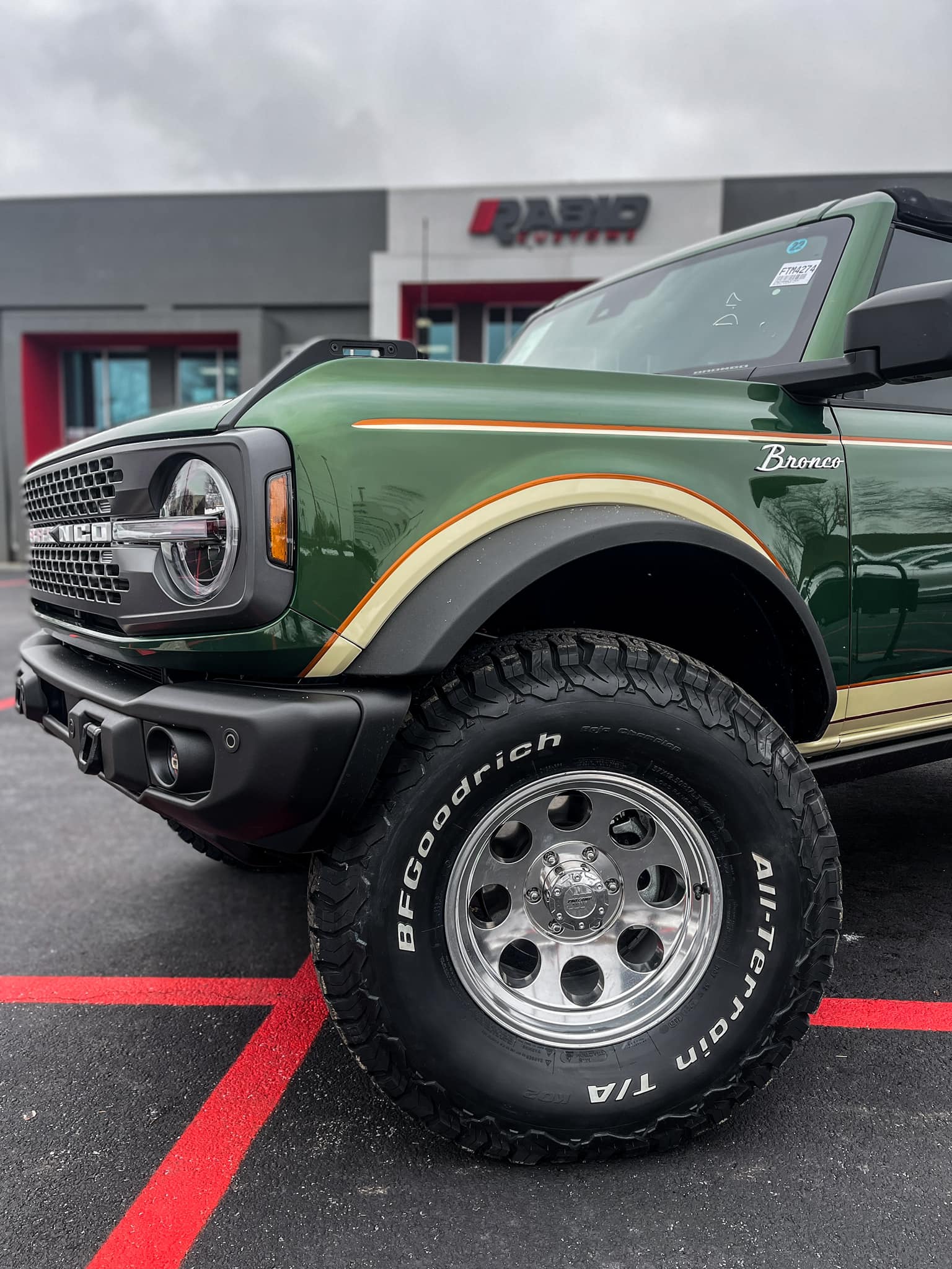 Ford Bronco Eruption Green Retro Bronco Build! 🤩 Retro 2021 Ford Bronco Build 1