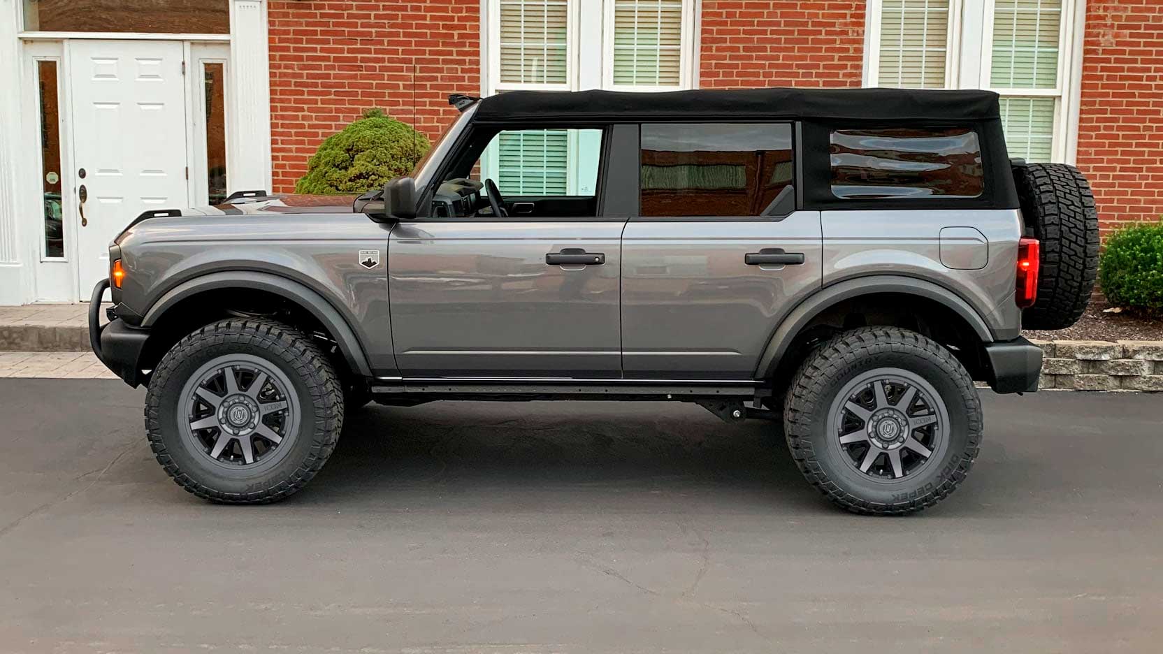 Ford Bronco Show us your installed wheel / tire upgrades here! (Pics) Bronco-rims-test-ICON-Rebound-Pro--Titanium