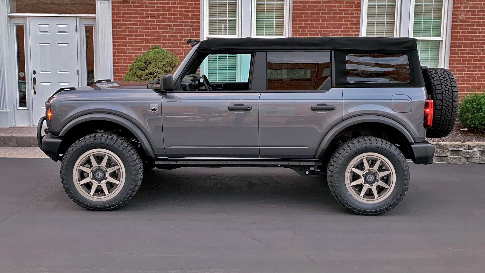 Ford Bronco Show us your installed wheel / tire upgrades here! (Pics) Bronco-rims-test-ICON-rebound-Bronze