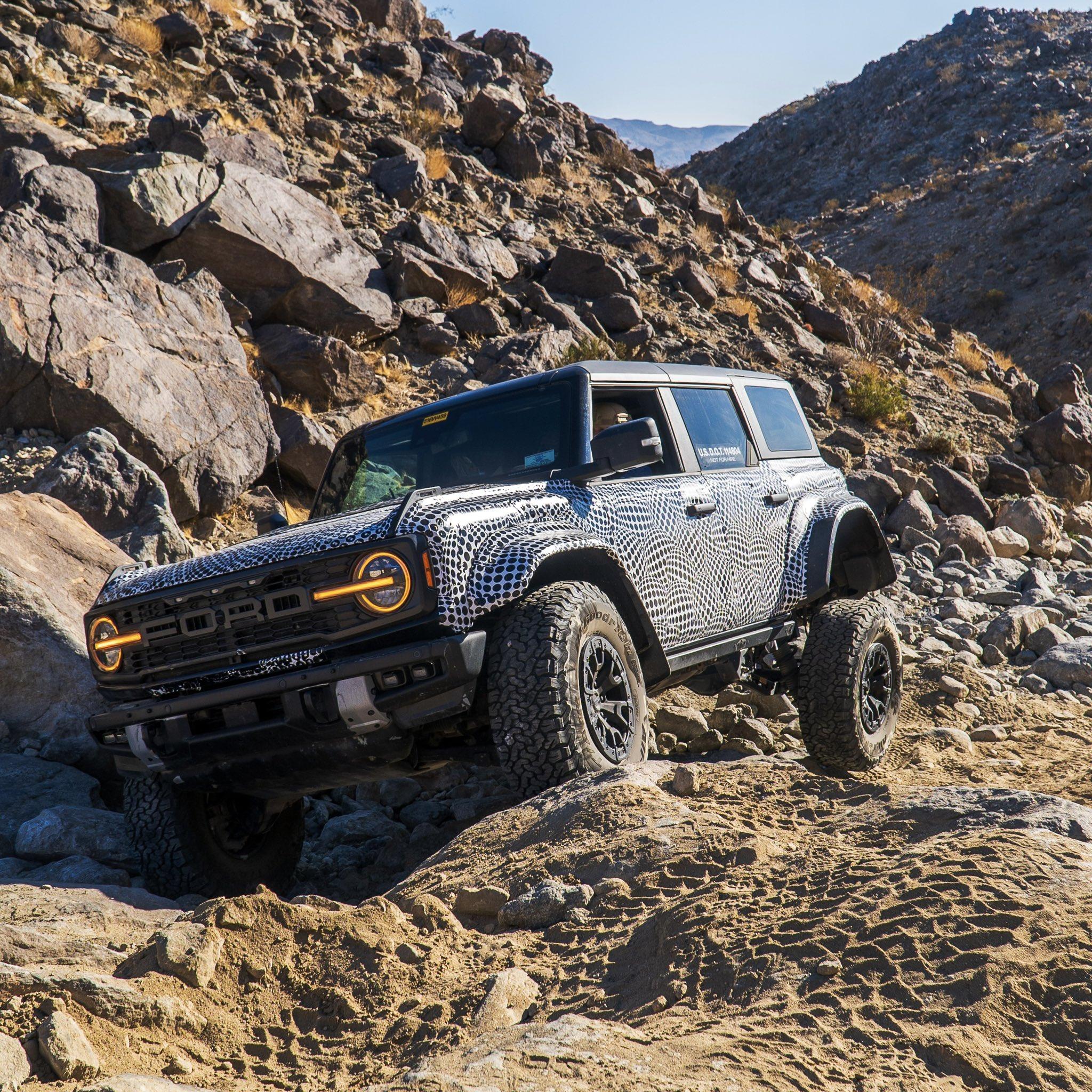 Ford Bronco Bronco Raptor Reveal Monday 1/24 @ 6AM EST! FJpyyJtVgAMn5v8