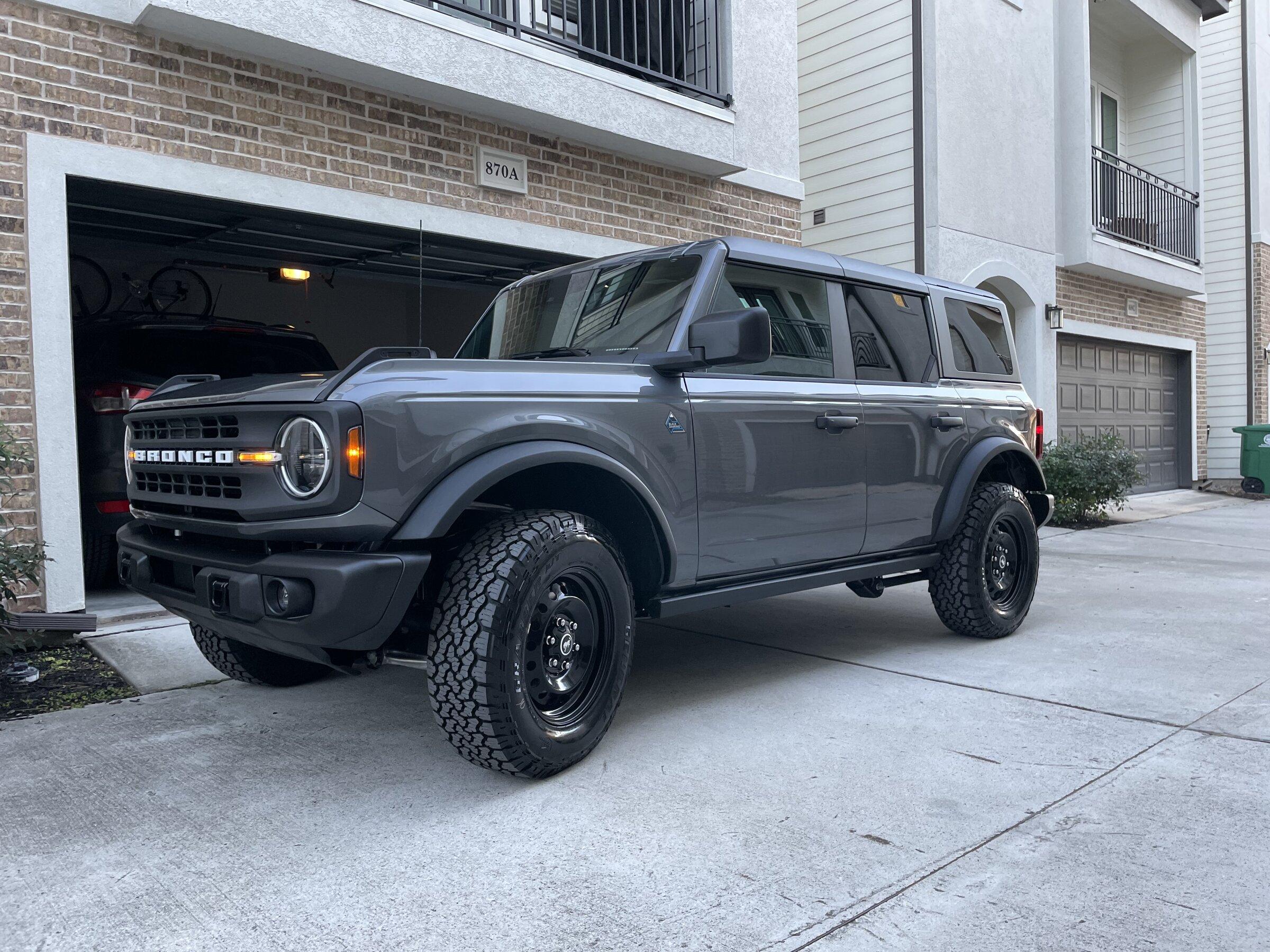 Bronco Pic.jpg
