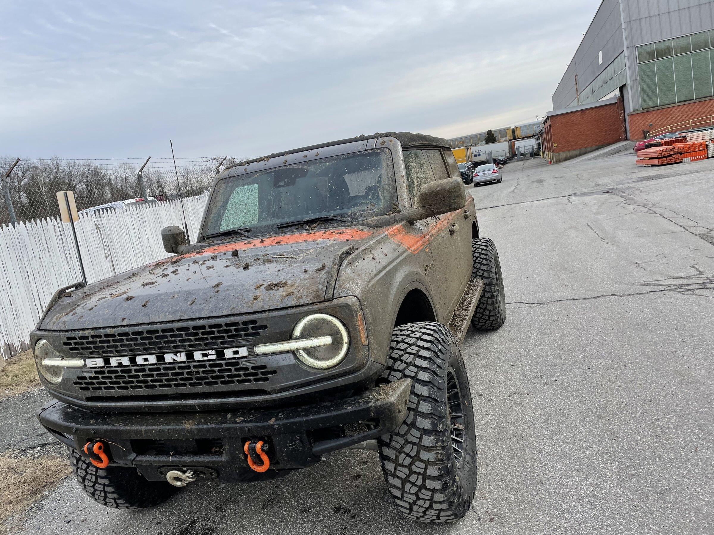Ford Bronco 4x4 malfunction 2C9D73E9-6584-4AD3-8CB6-E77E90F14276