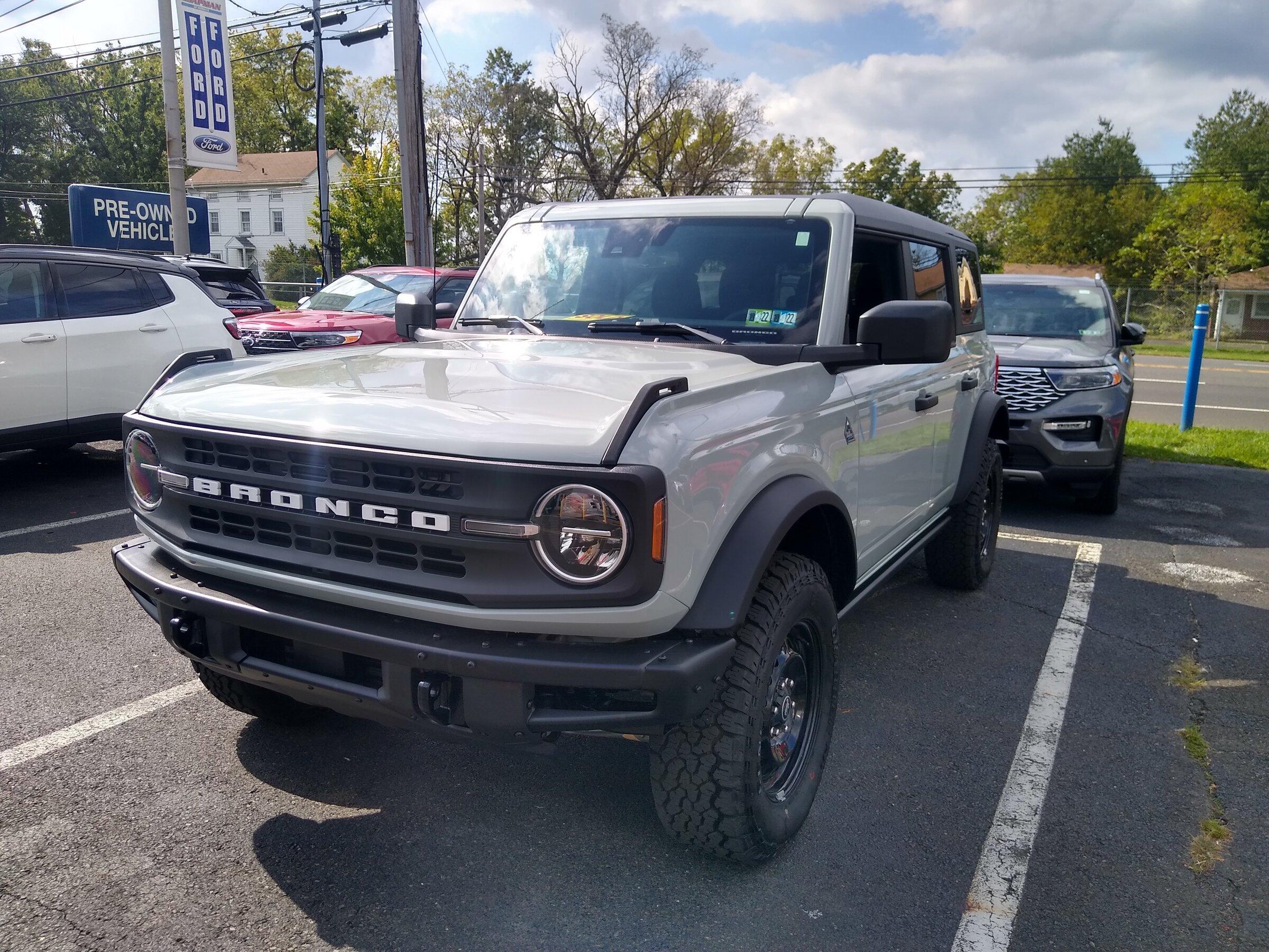 Cactus Gray is Popular! | Bronco6G - 2021+ Ford Bronco & Bronco Raptor  Forum, News, Blog & Owners Community