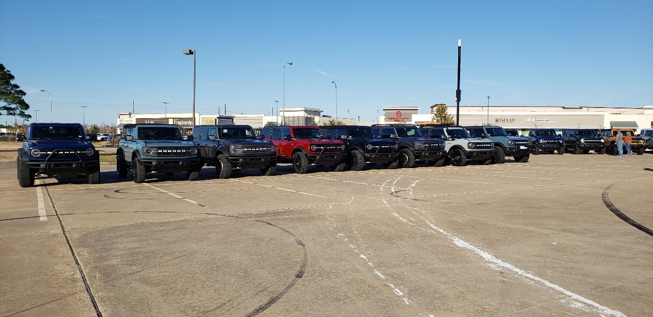 Ford Bronco Houston area meet sees 31 Broncos turn out! 197776B2-5E34-4732-99EF-99F30BDC1A52