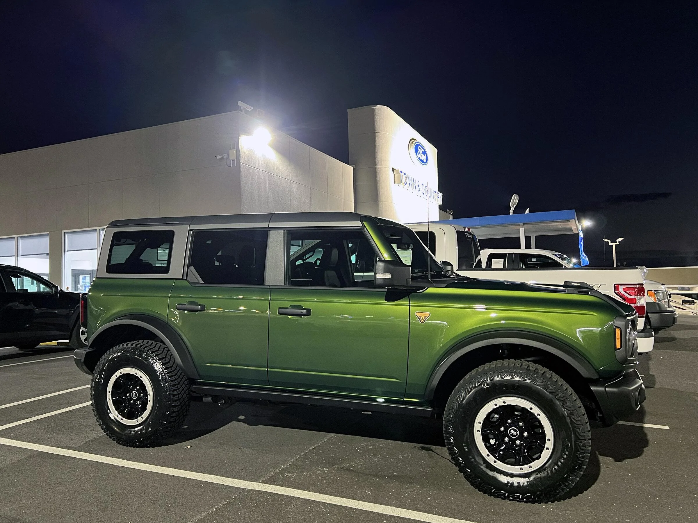 Ford Bronco ERUPTION GREEN Bronco Club IMG_6841