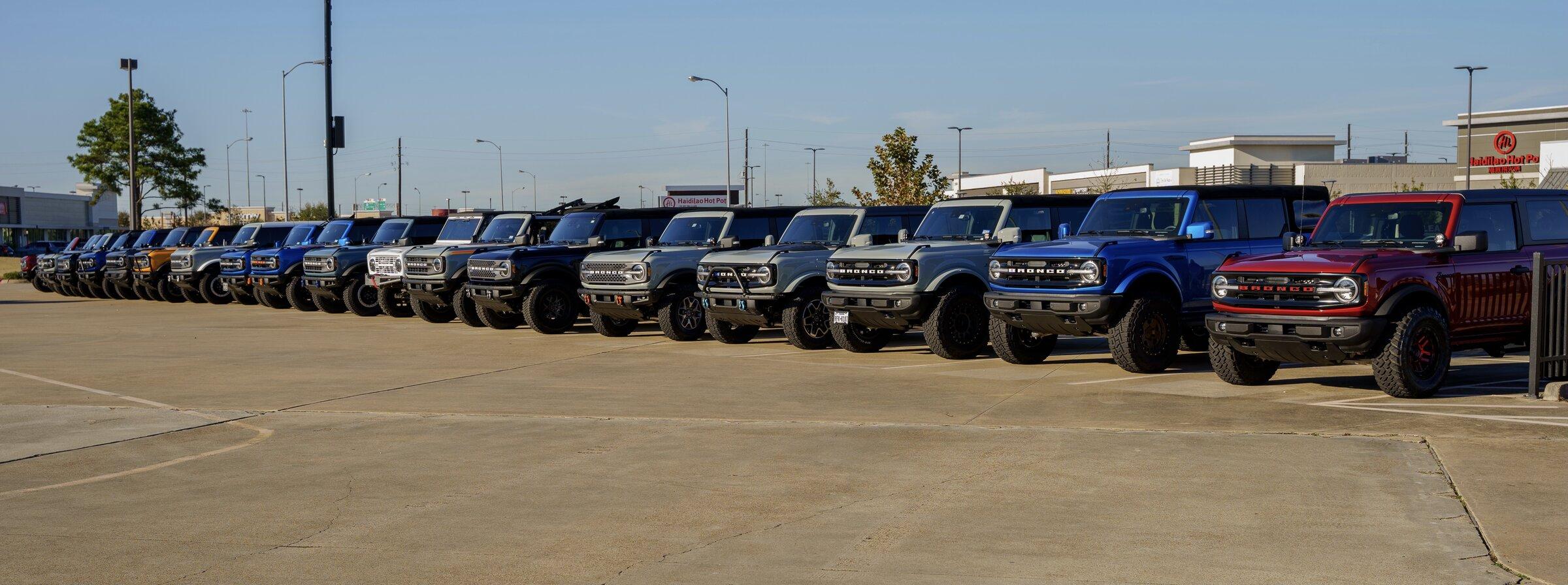 Ford Bronco Houston area meet sees 31 Broncos turn out! 399A8DAF-0A66-4BA7-8CDA-8D57DD505EB4