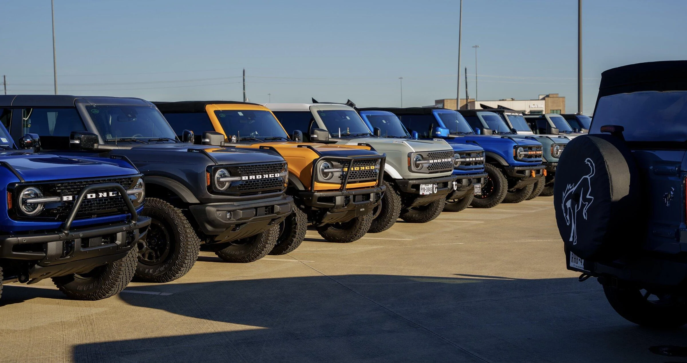 Ford Bronco Houston area meet sees 31 Broncos turn out! 6A8BF8BC-DA86-4141-A5B1-49C1736D2FDB