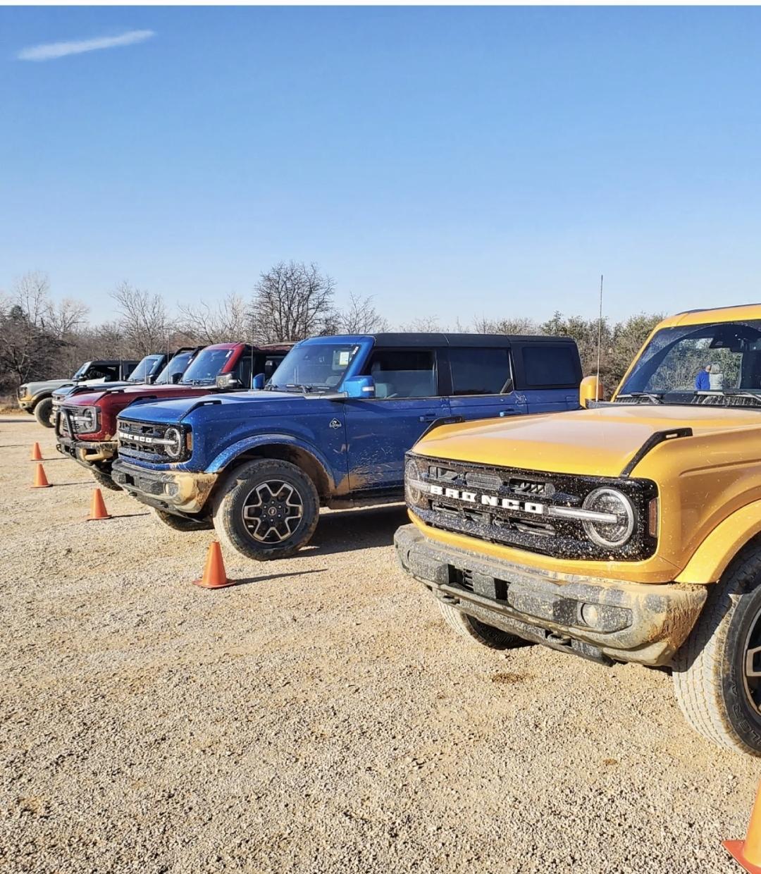 Ford Bronco 🛠 1/3/22 Build Week Group Screenshot_20220123-135157_Gallery
